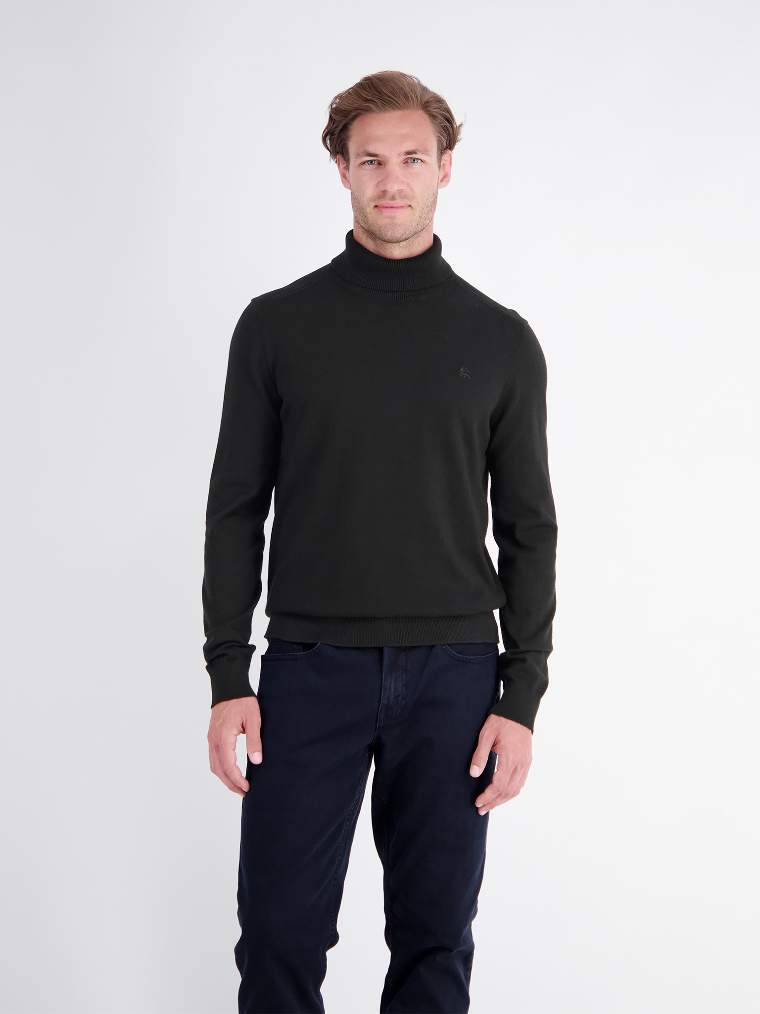 LERROS Pull à col roulé avec broderie du logo