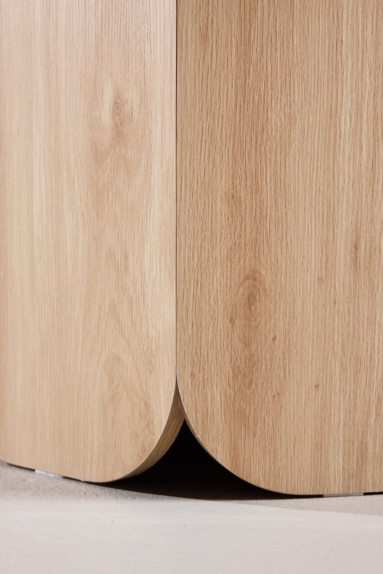 Venture Home Esstisch »Tekla, runder Esstisch, gerippter Säulenfuss, Ø 120 cm« Esszimmertisch, MDF, Papierlaminat, zentraler Mittelfuss, geräumig