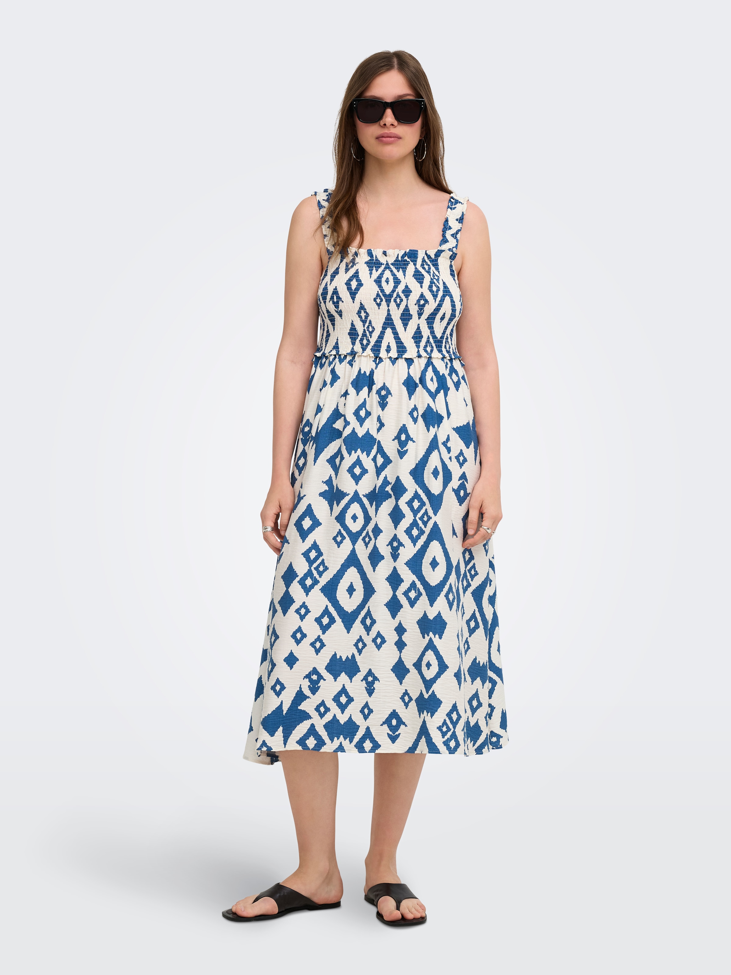 ONLY Robe imprimée »ONLLUMIRA S/L LONG SMOCK DRESS WVN EX« mélange viscose, coupe régulière