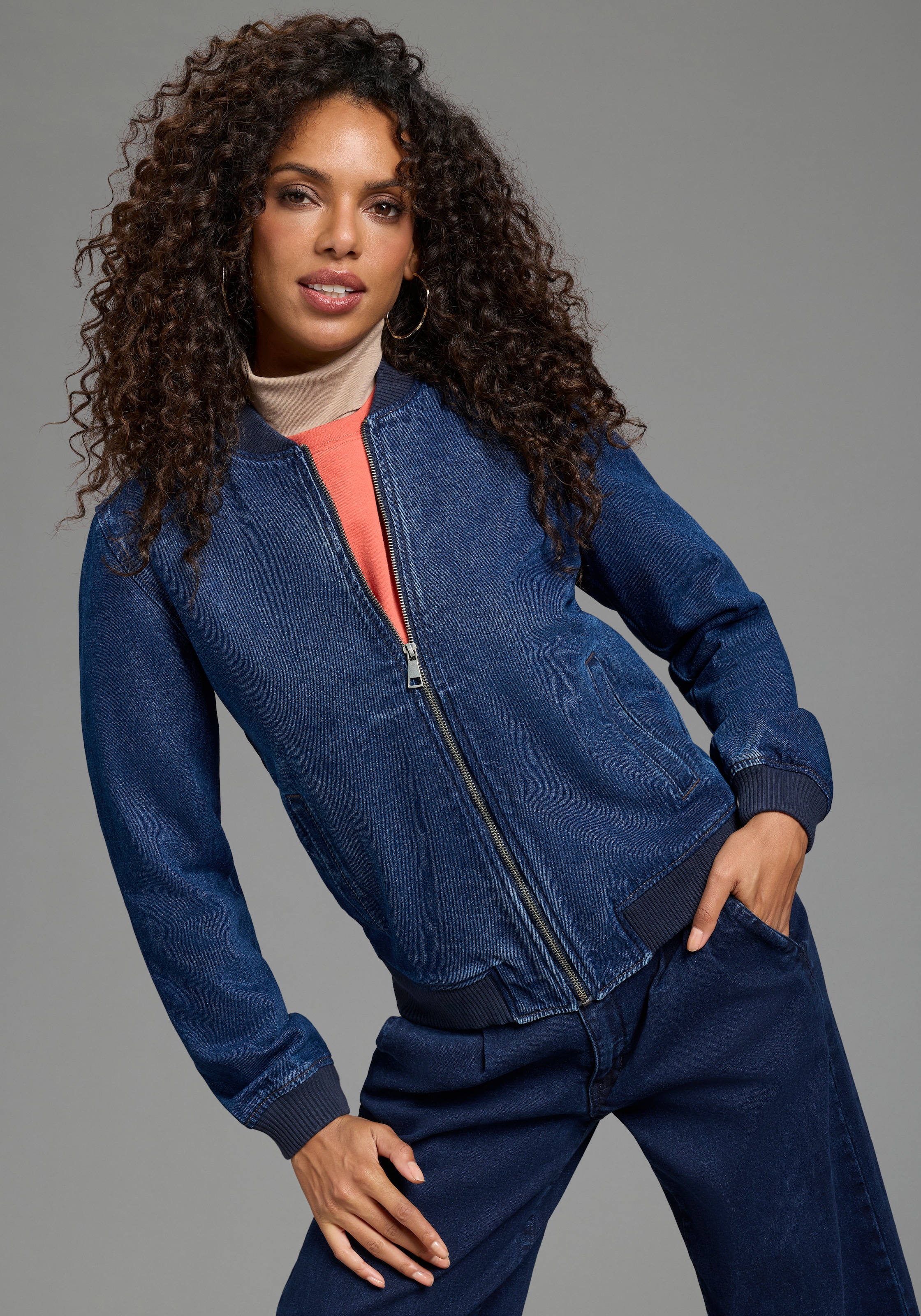 Arizona Veste en jean »im winterlicheren Denim« longueur hanches, coupe Comfort Fit, avec fermeture éclair