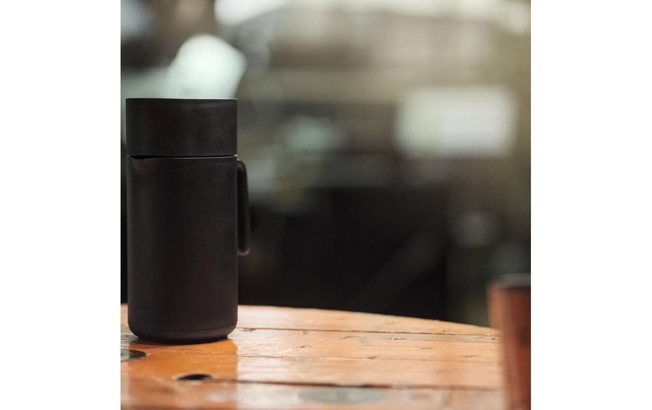 Zone Denmark Bidon isolant »Singles 1 L« 1 l Elegante Isolierkanne mit Klickverschluss