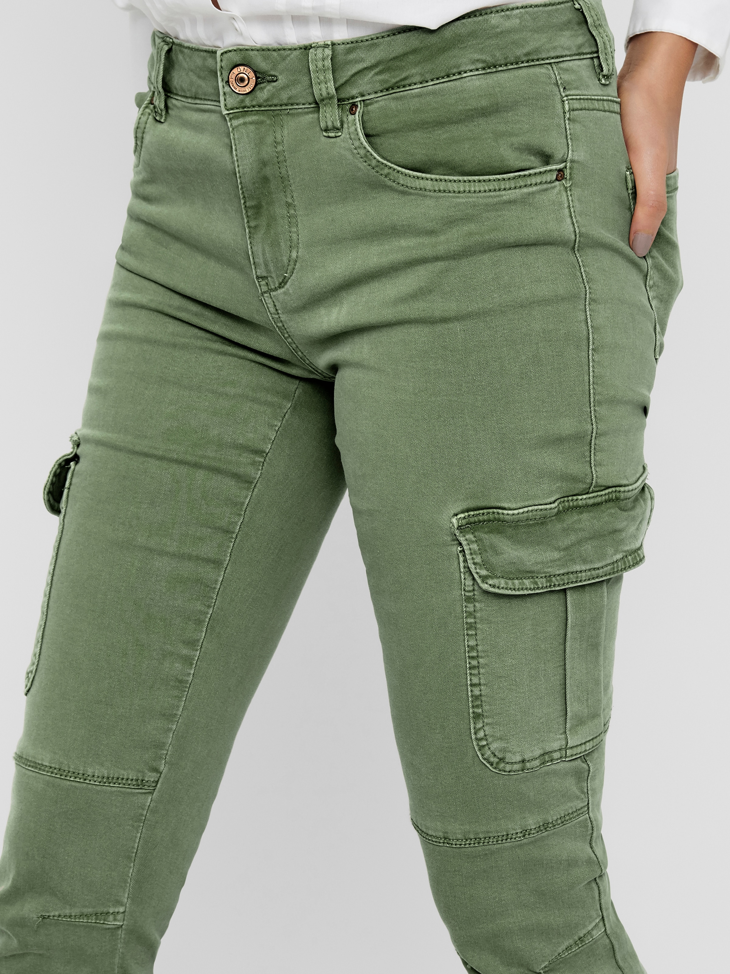 ONLY Pantalon cargo »ONLMISSOURI REG ANK CARGO PNT NOOS«  mit Stretchsäumen