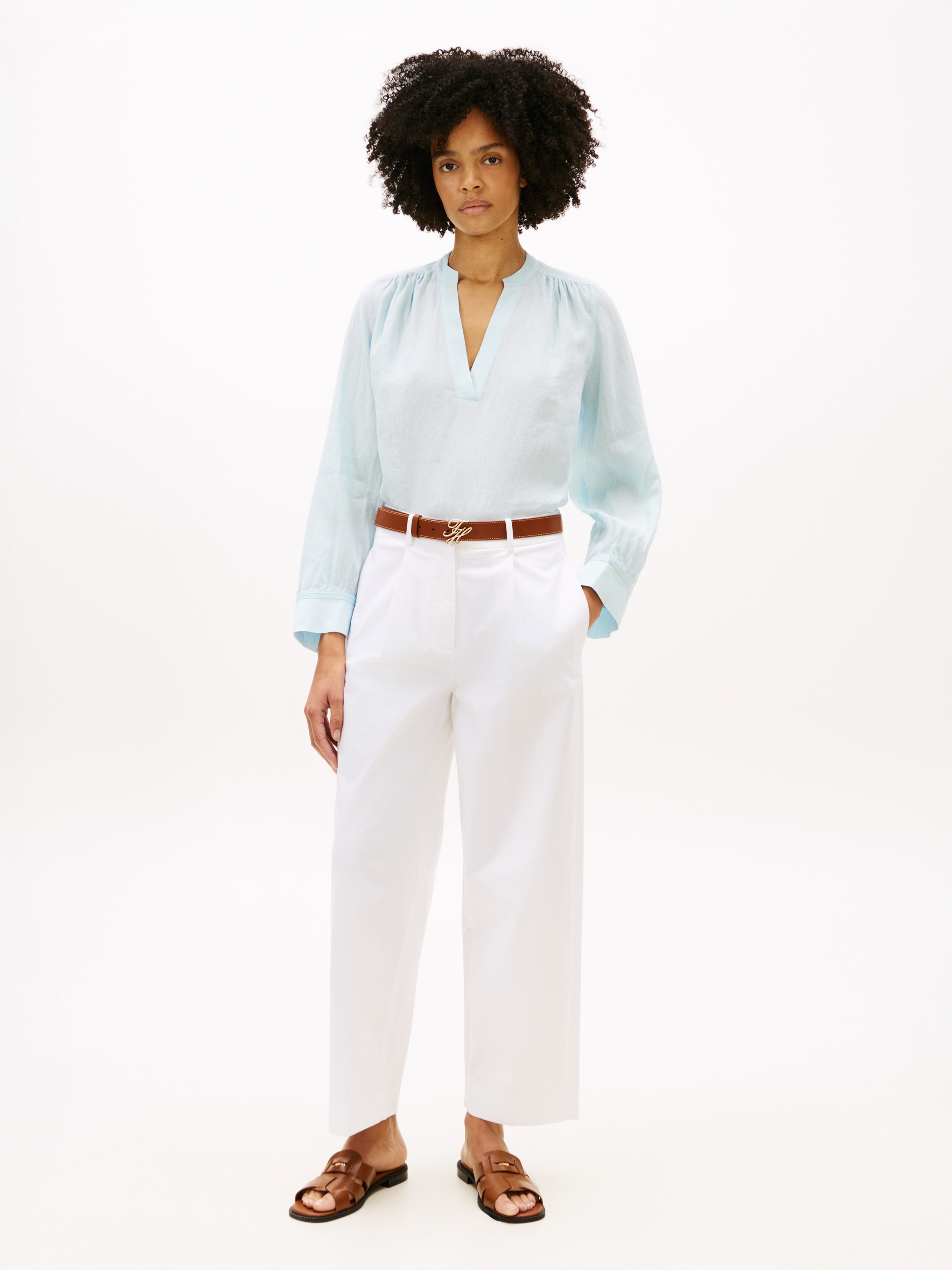 Tommy Hilfiger Blouse à manches longues »ESSENTIAL LINEN V-NECK LONGSLEEVE BLOUSE« avec épaules froncées, coupe décontractée