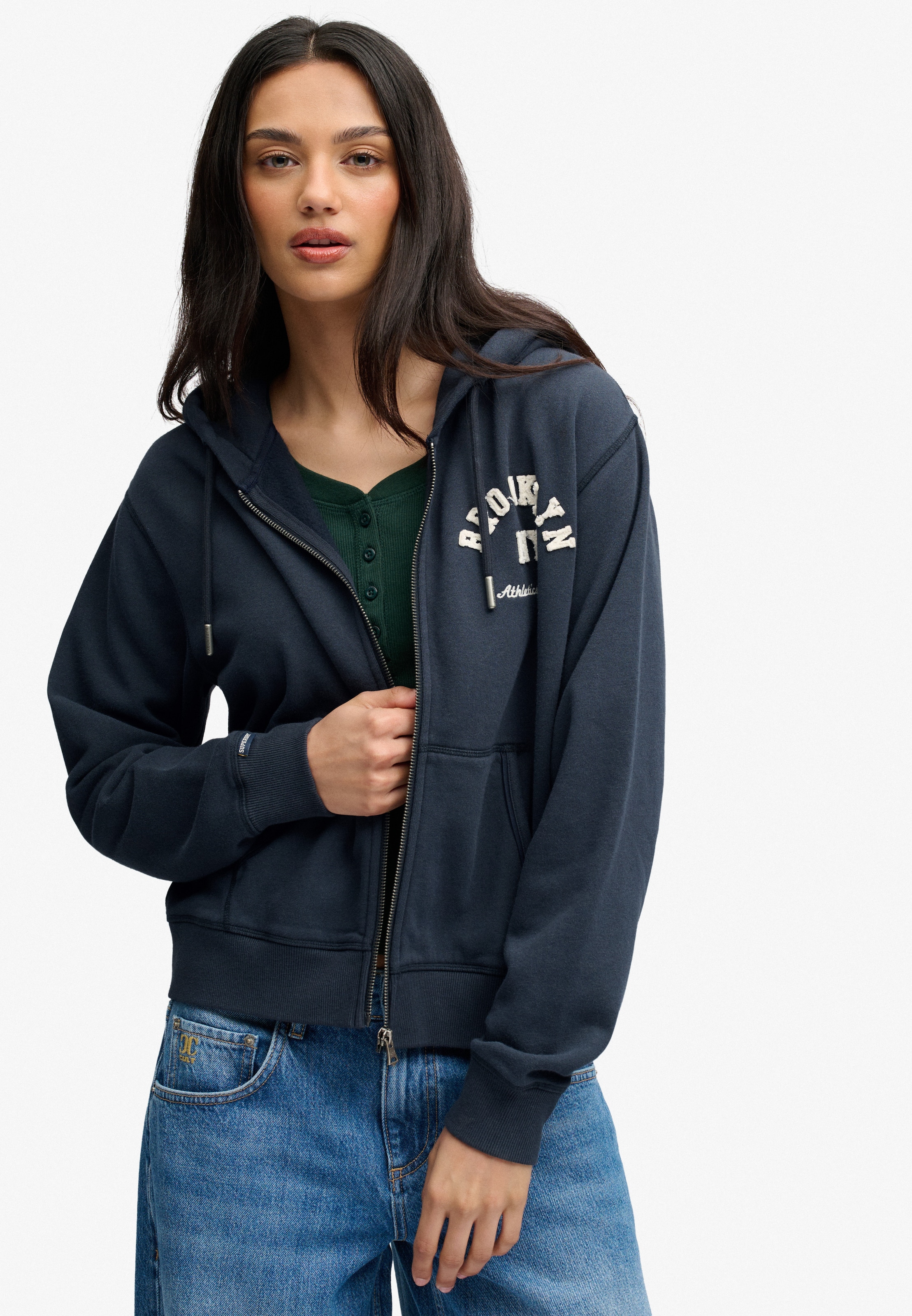 Superdry Sweat à capuche »ATH ESS RELAXED CROP ZIPHOOD« mélange de coton