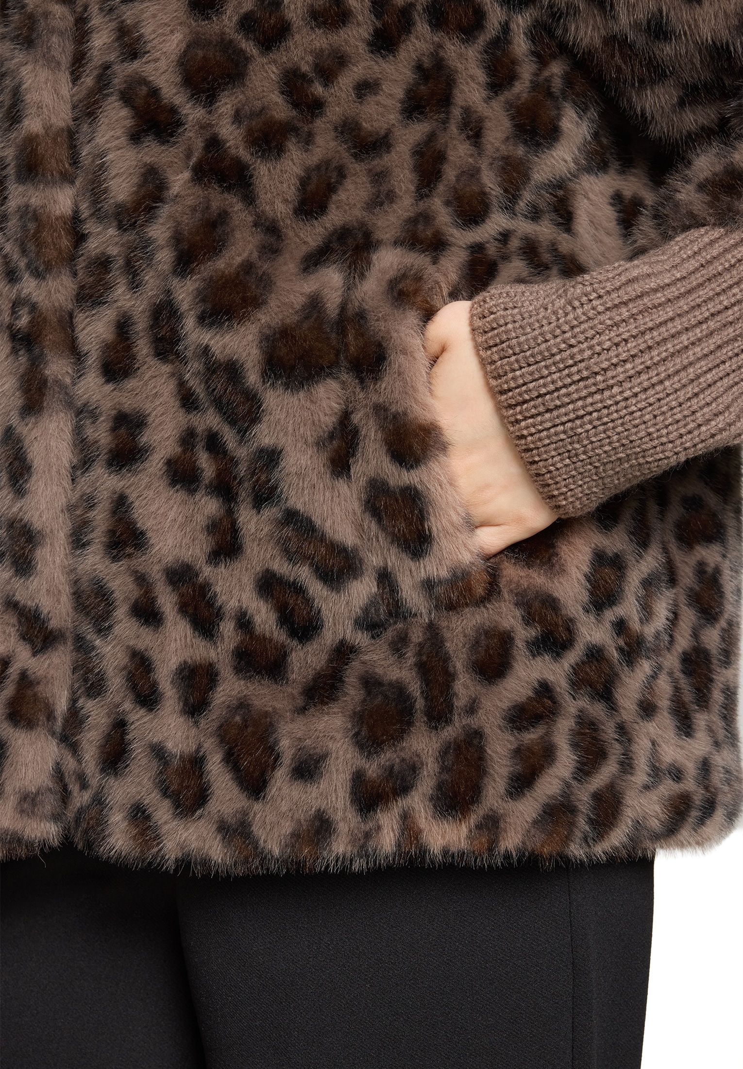 Betty Barclay Plüschjacke mit Leoparden-Muster