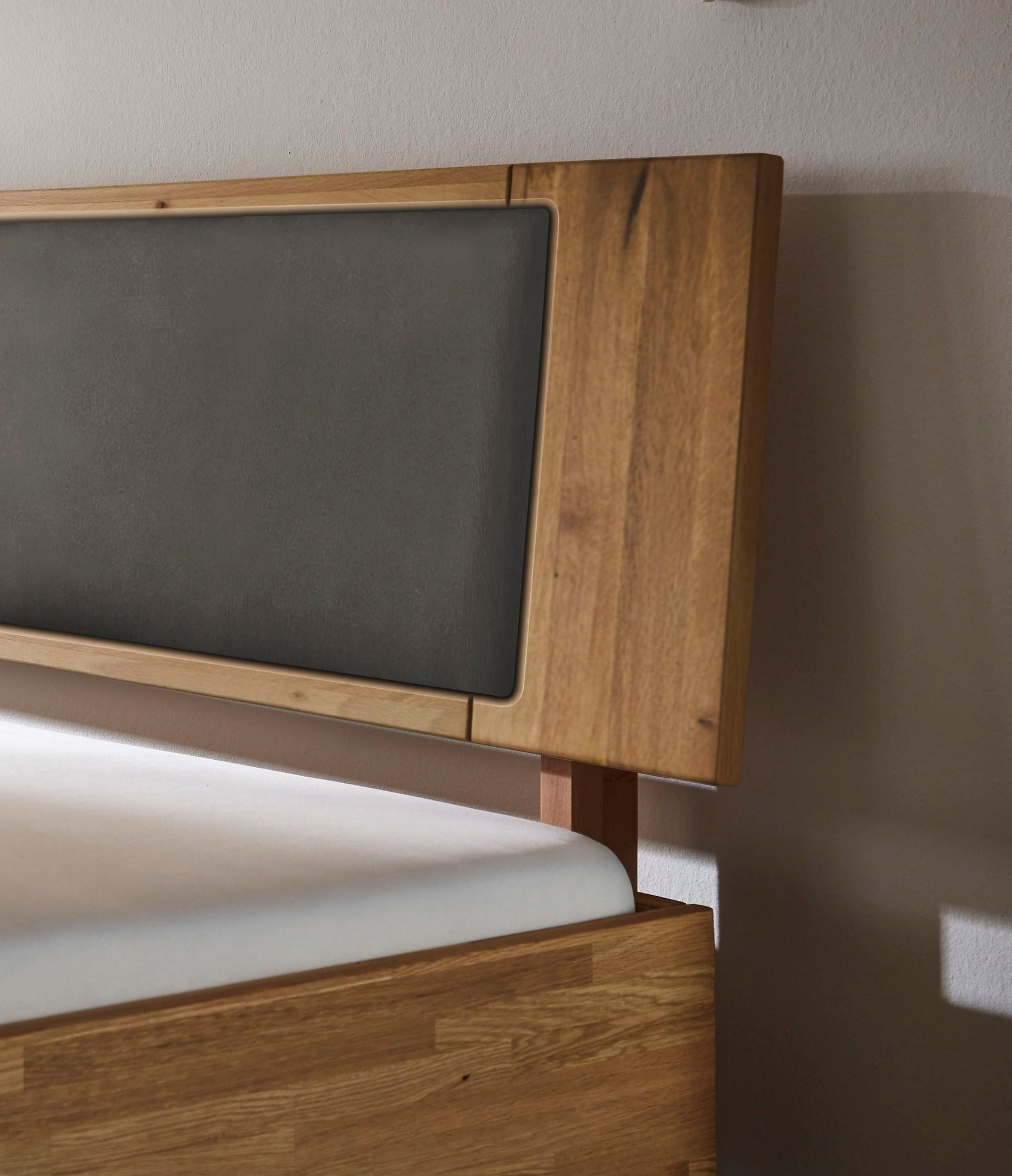 Home affaire Massivholzbett »Chavot IV inkl. gepolstertem Kopfteil« wahlweise in Kernbuche oder Wildeiche erhältlich