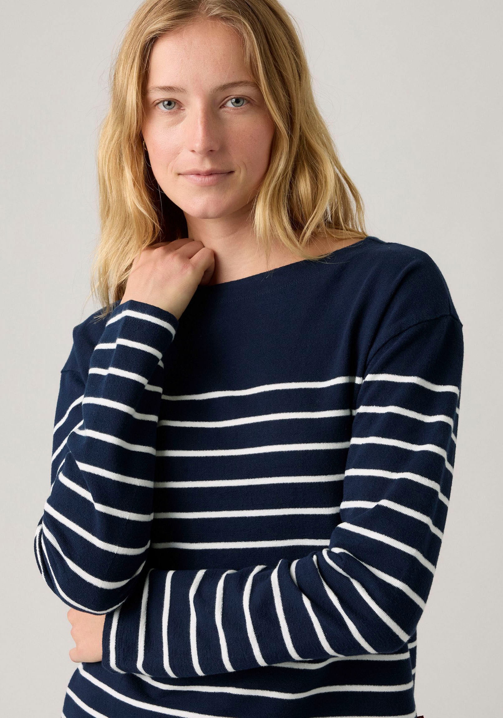 Levi's® Langarmshirt »MARIN STRIPE TOP« Saum mit kurzen Seitenschlitzen