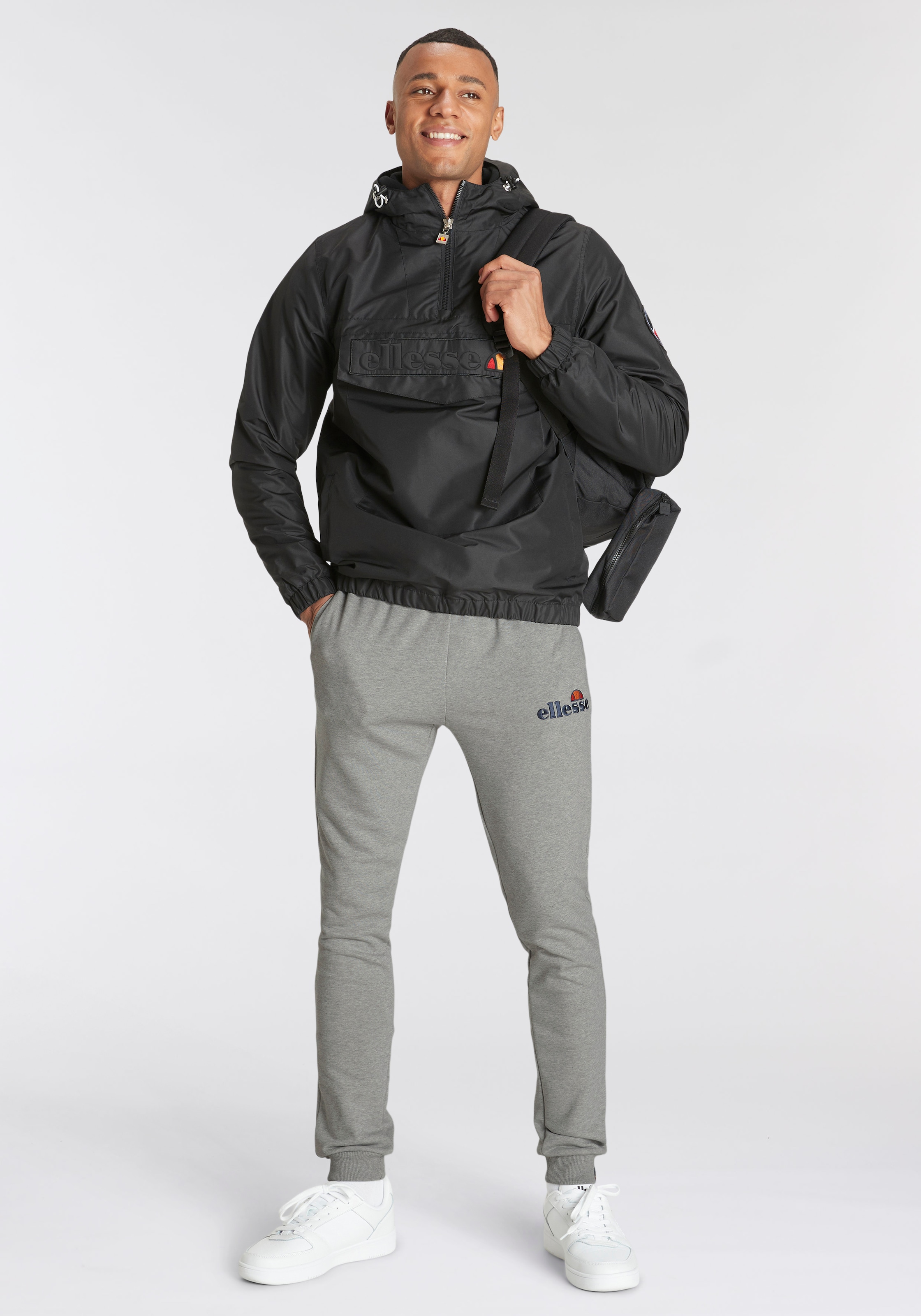 Ellesse Windbreaker »MONT 2 JACKET« mit Kapuze