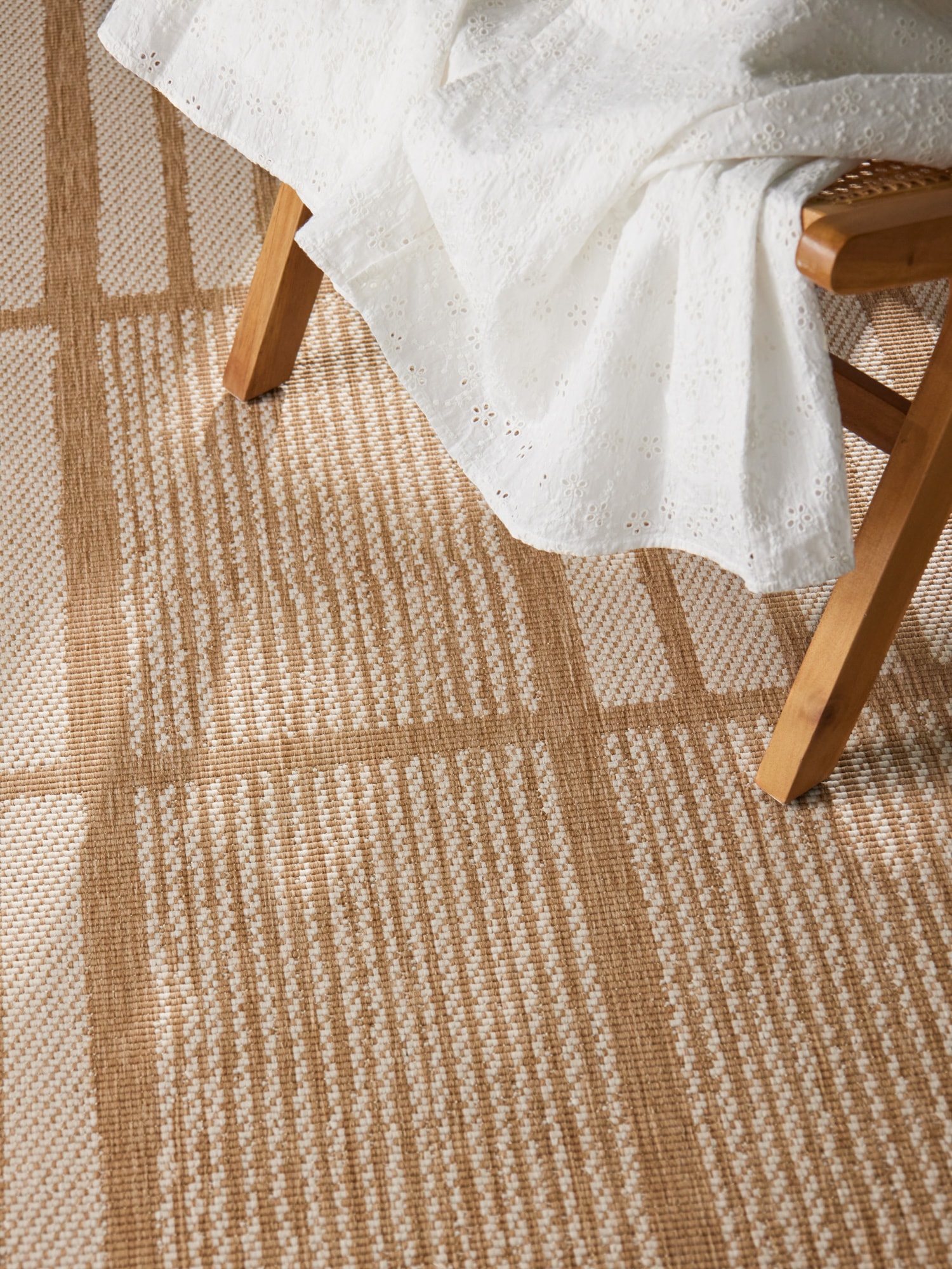 Ted Baker Teppich »Allington« rechteckig 8 mm Höhe Designteppich, Wetterfest, Pflegeleicht, Modern, Wohnzimmer, Terrasse