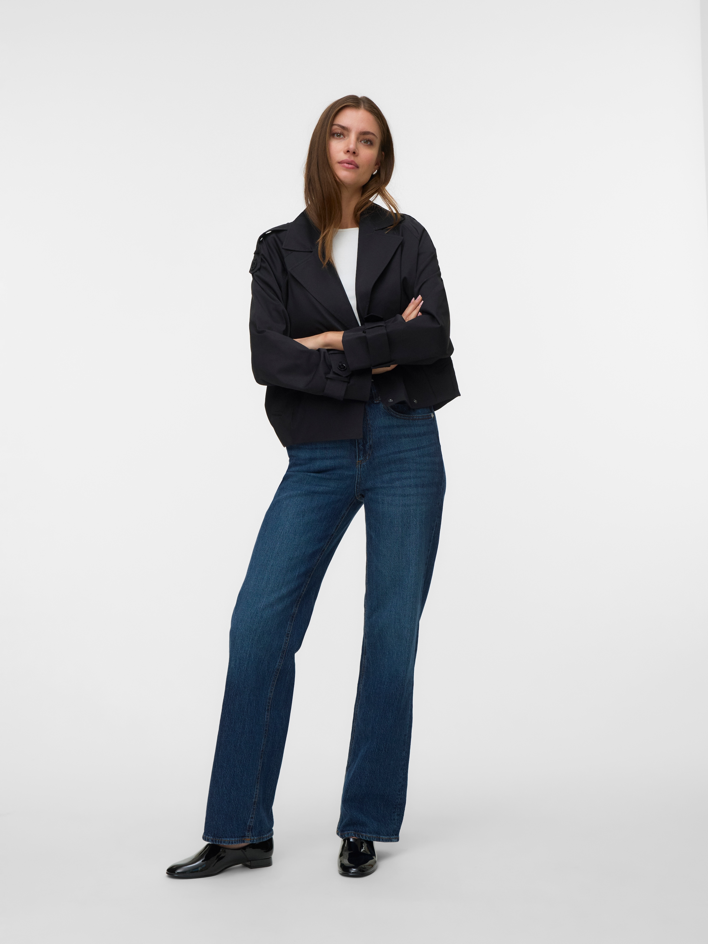 Vero Moda Veste courte »VMCHELSEA MADDY SHORT JACKET« Fibre synthétique, style trench-coat