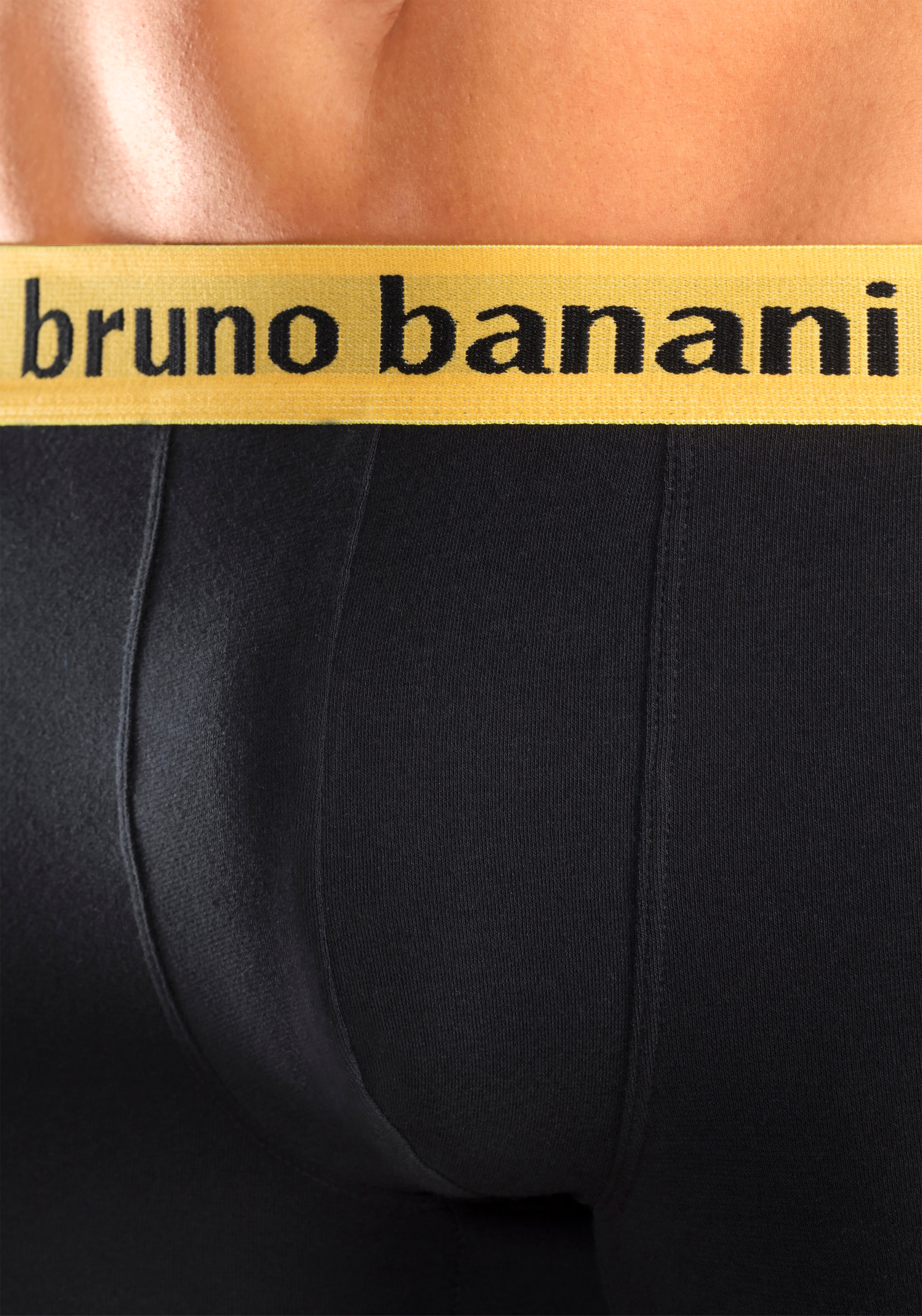 Bruno Banani Boxer »Boxershorts für Herren«, 4 cuis mit farbigen Marken-Schriftzug am Bündchen