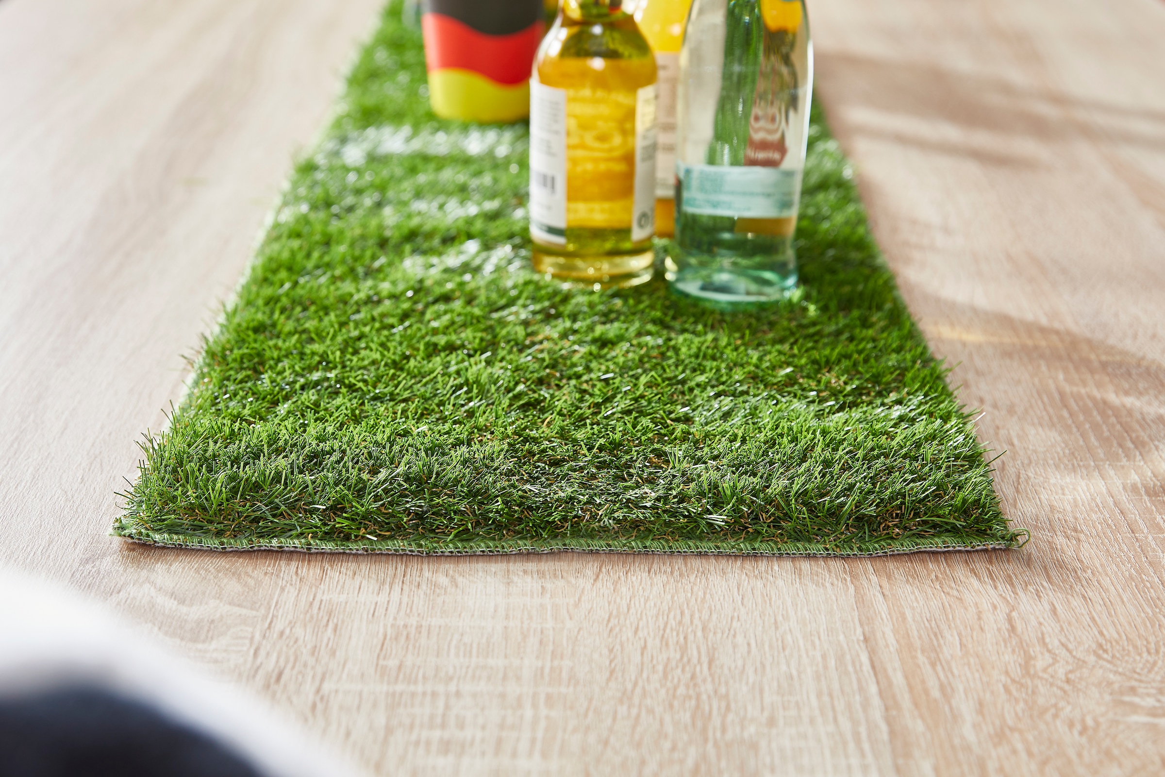 Andiamo Tischläufer »Kuba, ideale Tischdeko für Fussball Fans« Kunstrasen, 30/140 cm, natürliche Optik, waschbar