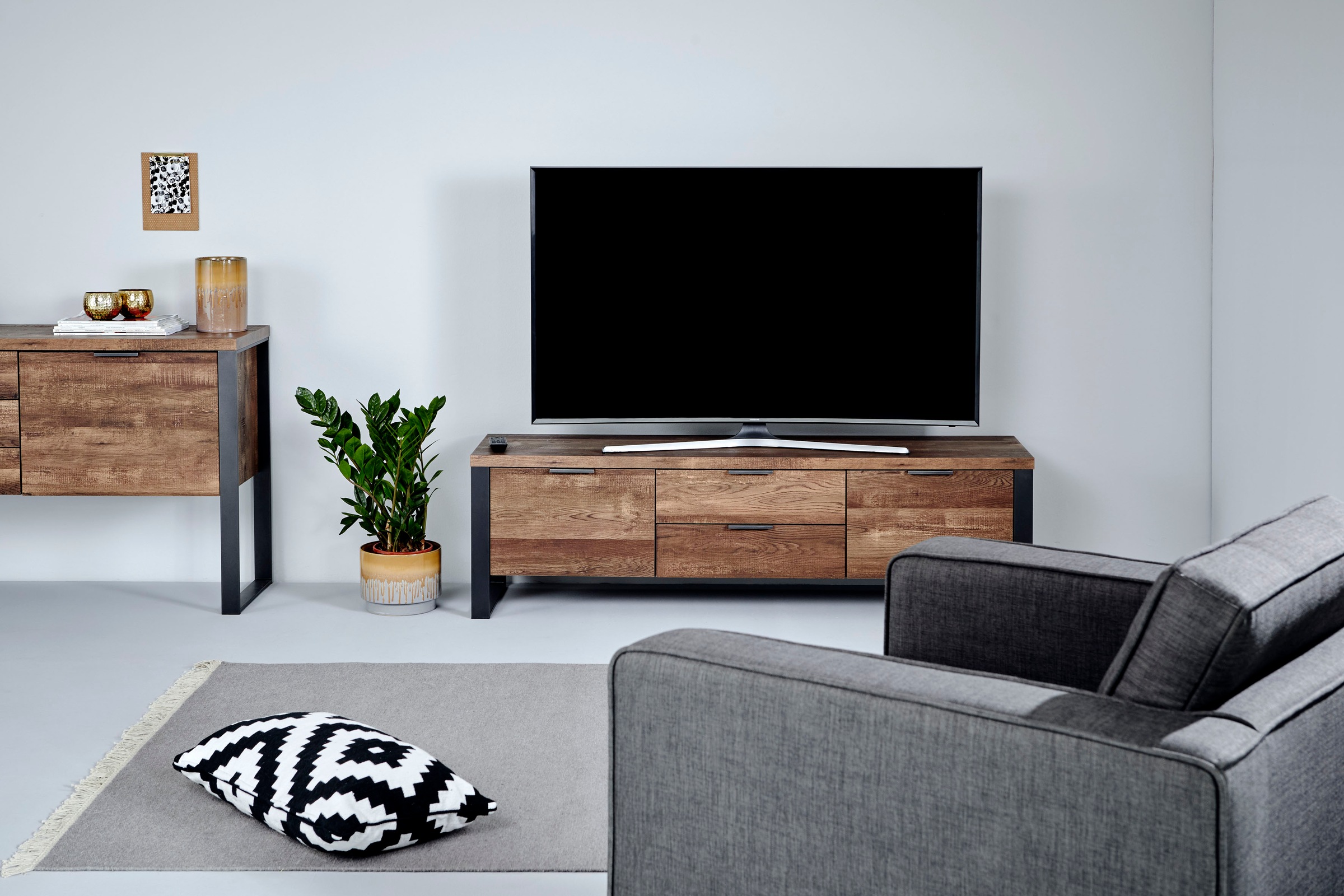 Jahnke TV-Board »LOOP« Breite ca. 152 cm