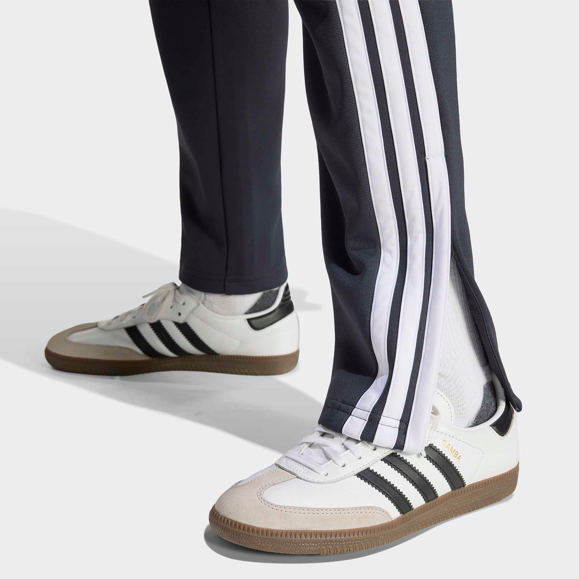 adidas Performance Pantalon de survêtement »TIRO 26 ESSENTIALS WINTERFESTE KIDS«
