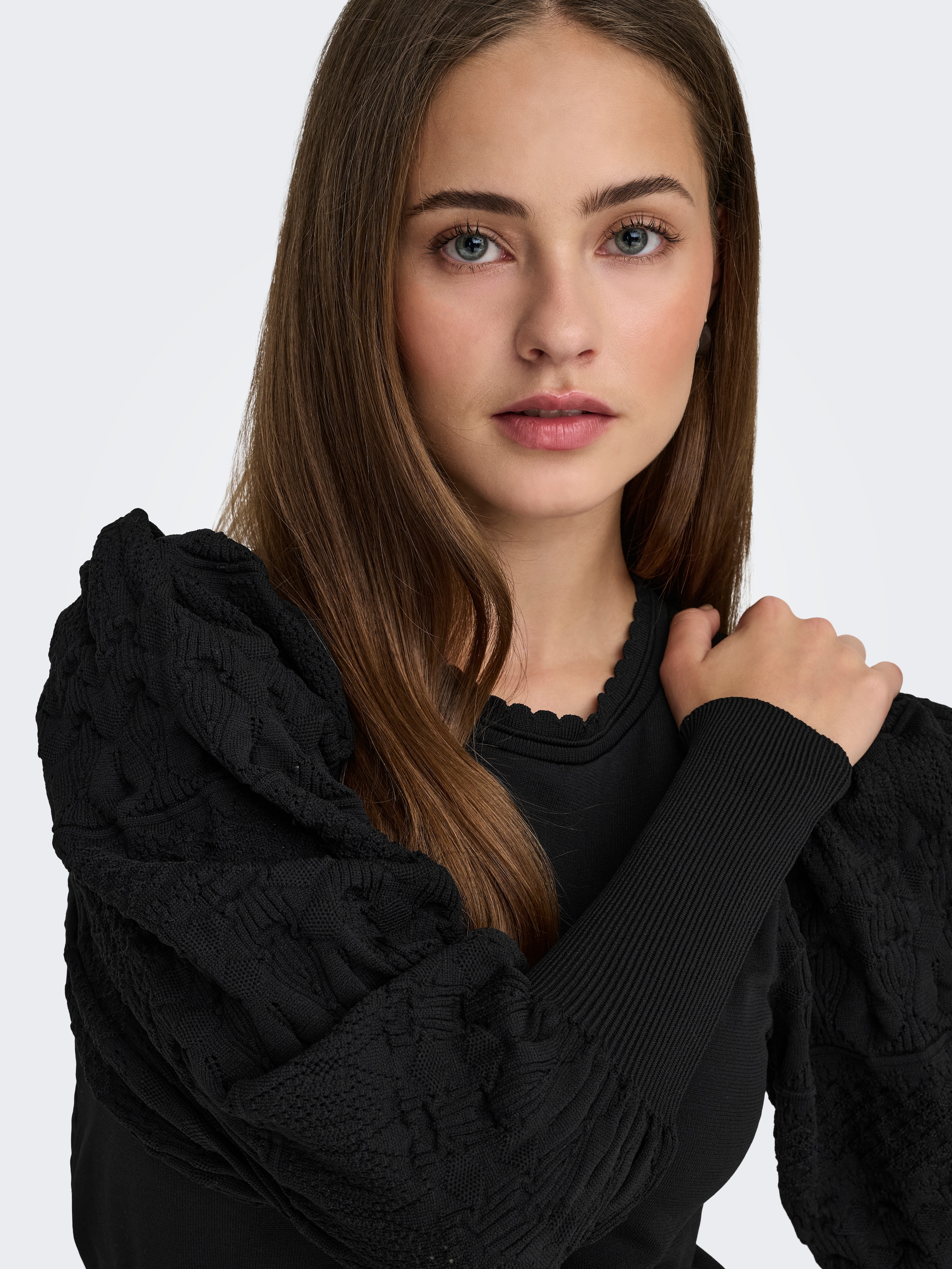 ONLY Rundhalspullover »ONLMELITA L/S O-NECK PULLOVER KNT NOOS«
