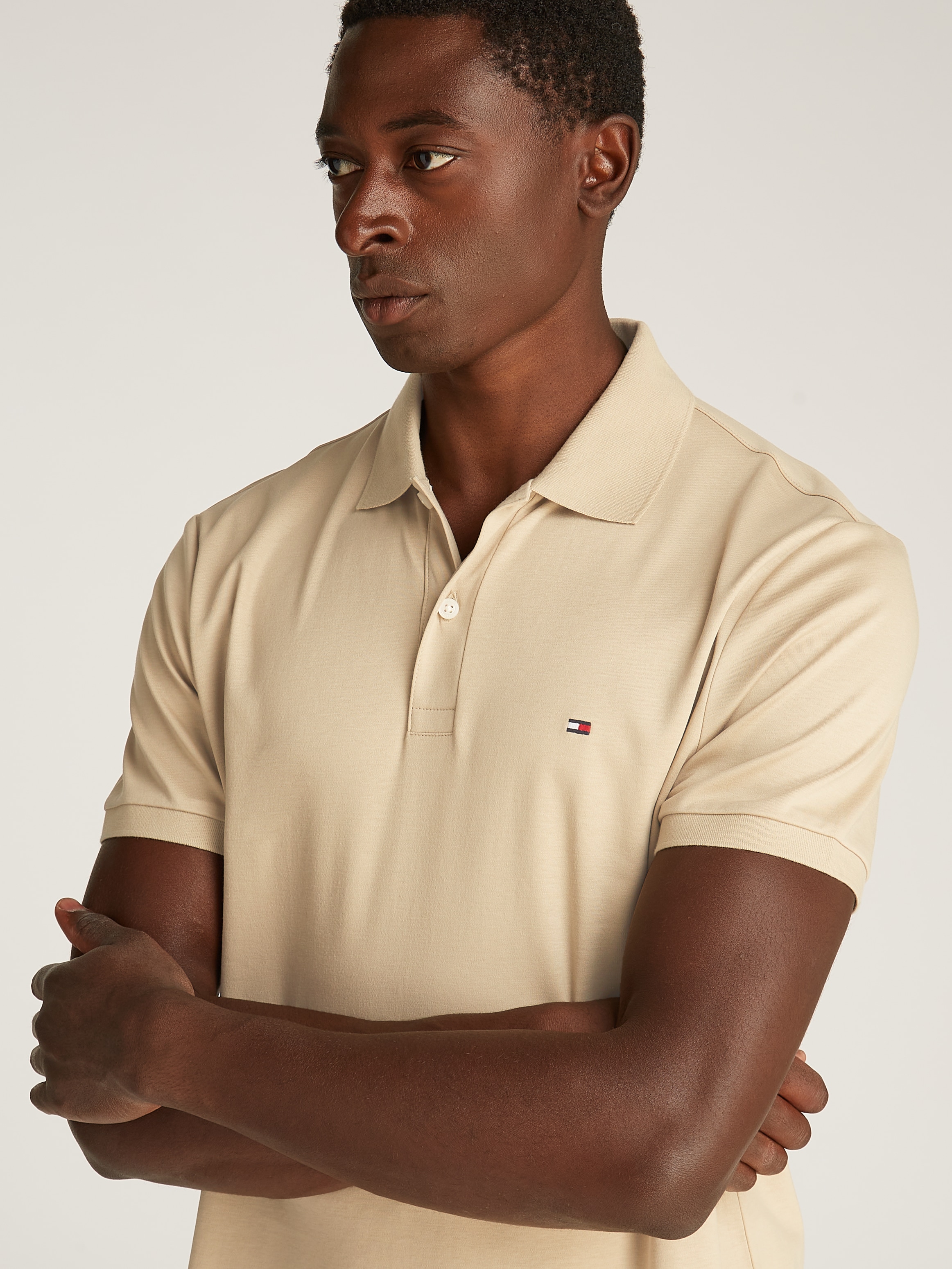 Tommy Hilfiger Polo »LIQUID COTTON REG SEASONAL POLO« mit Logostickerei