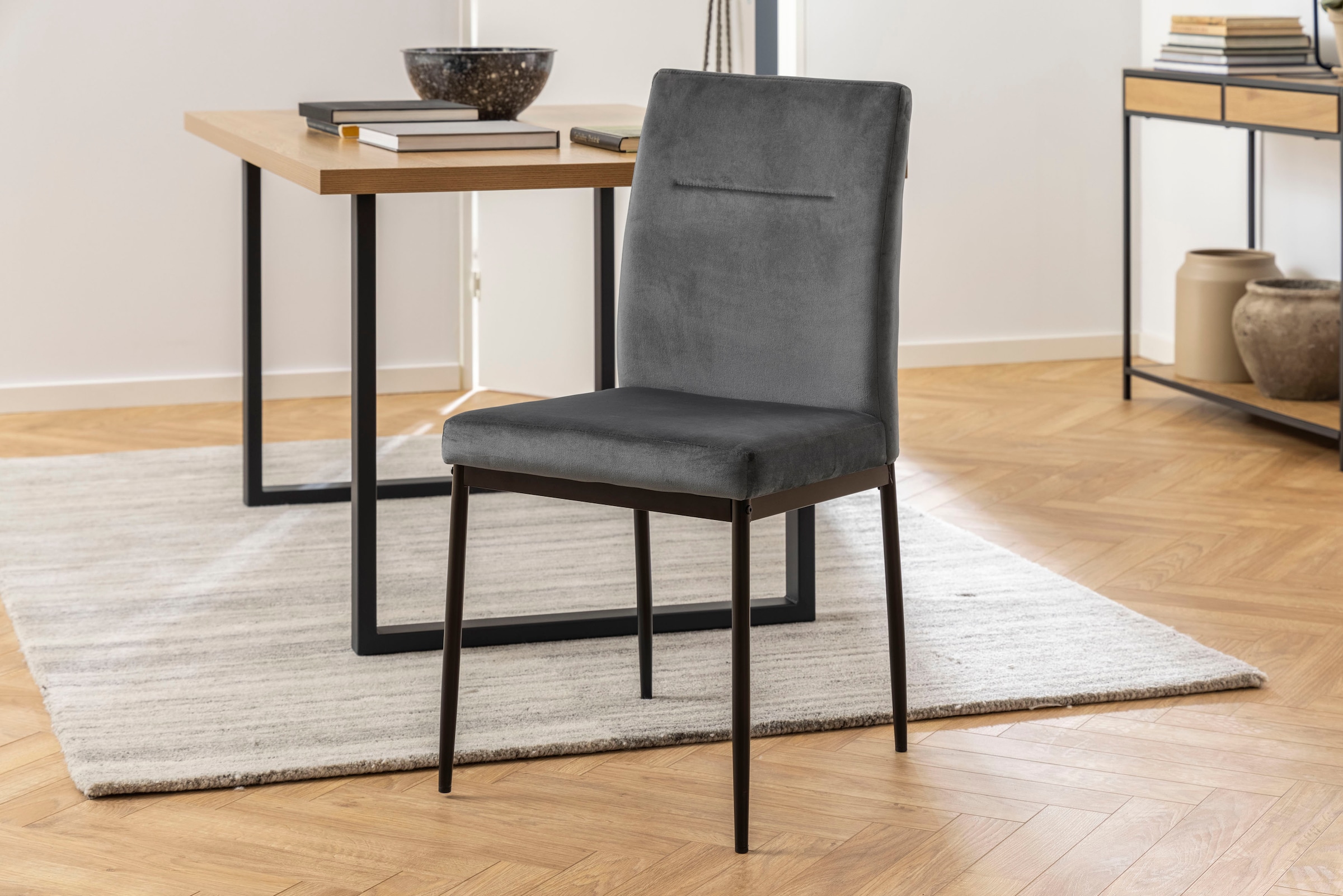 ACTONA GROUP Chaise de salle à manger »Doris« (Ensemble) 2 cuisavec tissu vivant, pieds métalliques noirs et fins