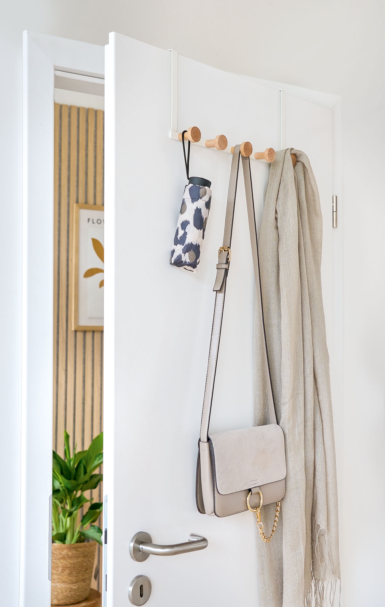 Zeller Present Garderobenleiste Aus Holz und Metall gefertigt