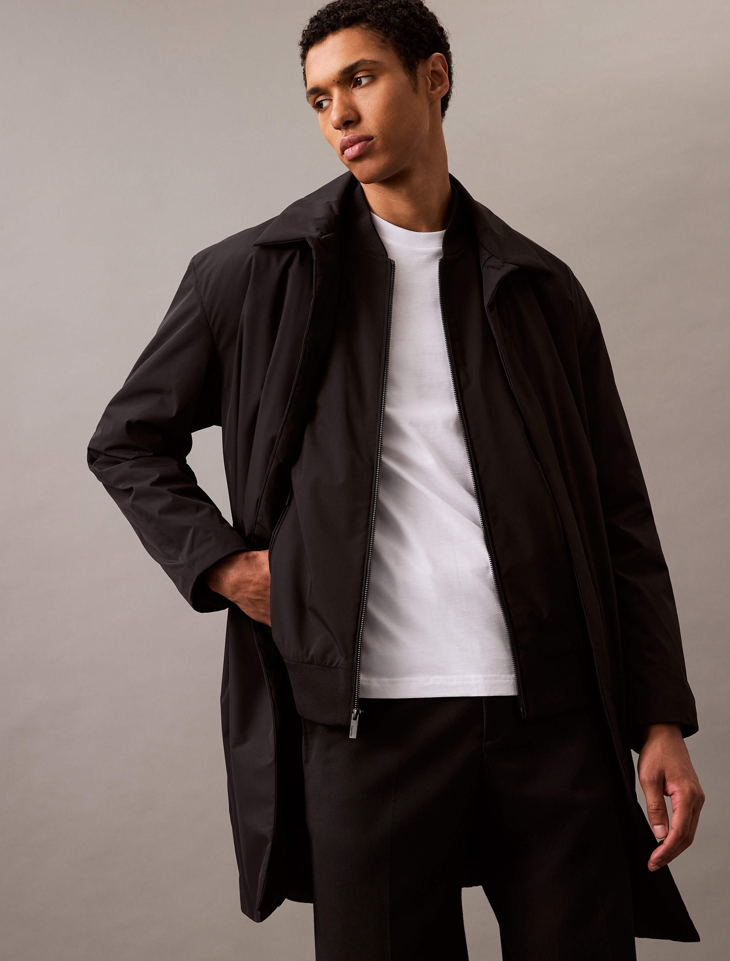 Calvin Klein Veste bomber »MATTE BOMBER« ohne Kapuze Regular fit, mit Rundhalsausschnitt