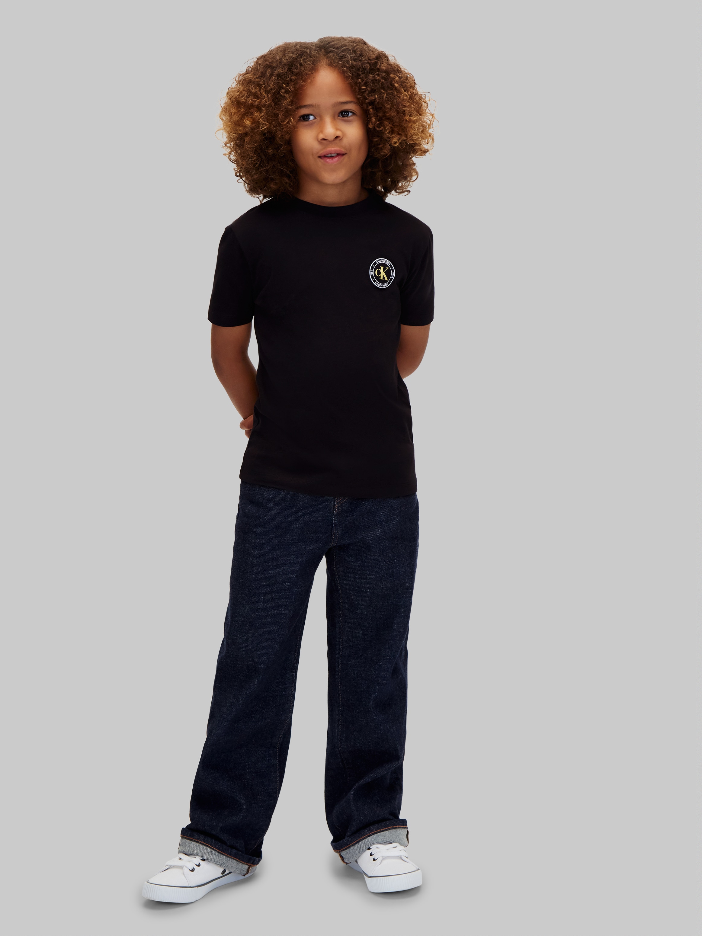 Calvin Klein Jeans T-Shirt »CK SMALL CHEST CIRCLE SS T-SHIRT« Regular fit mit Rundhalsausschnitt