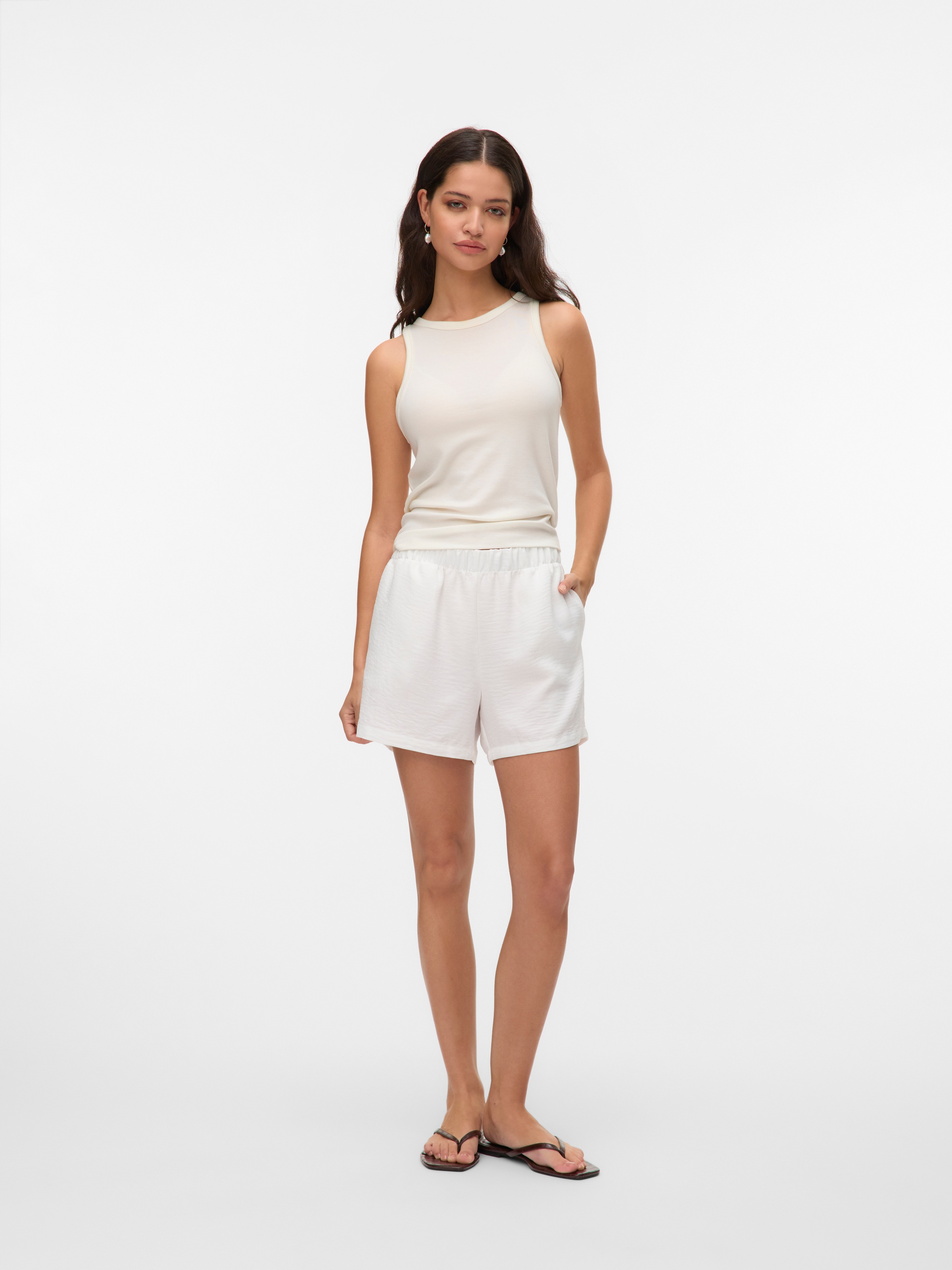 Vero Moda Short »VMMELANEY SHORTS WVN GA NOOS«