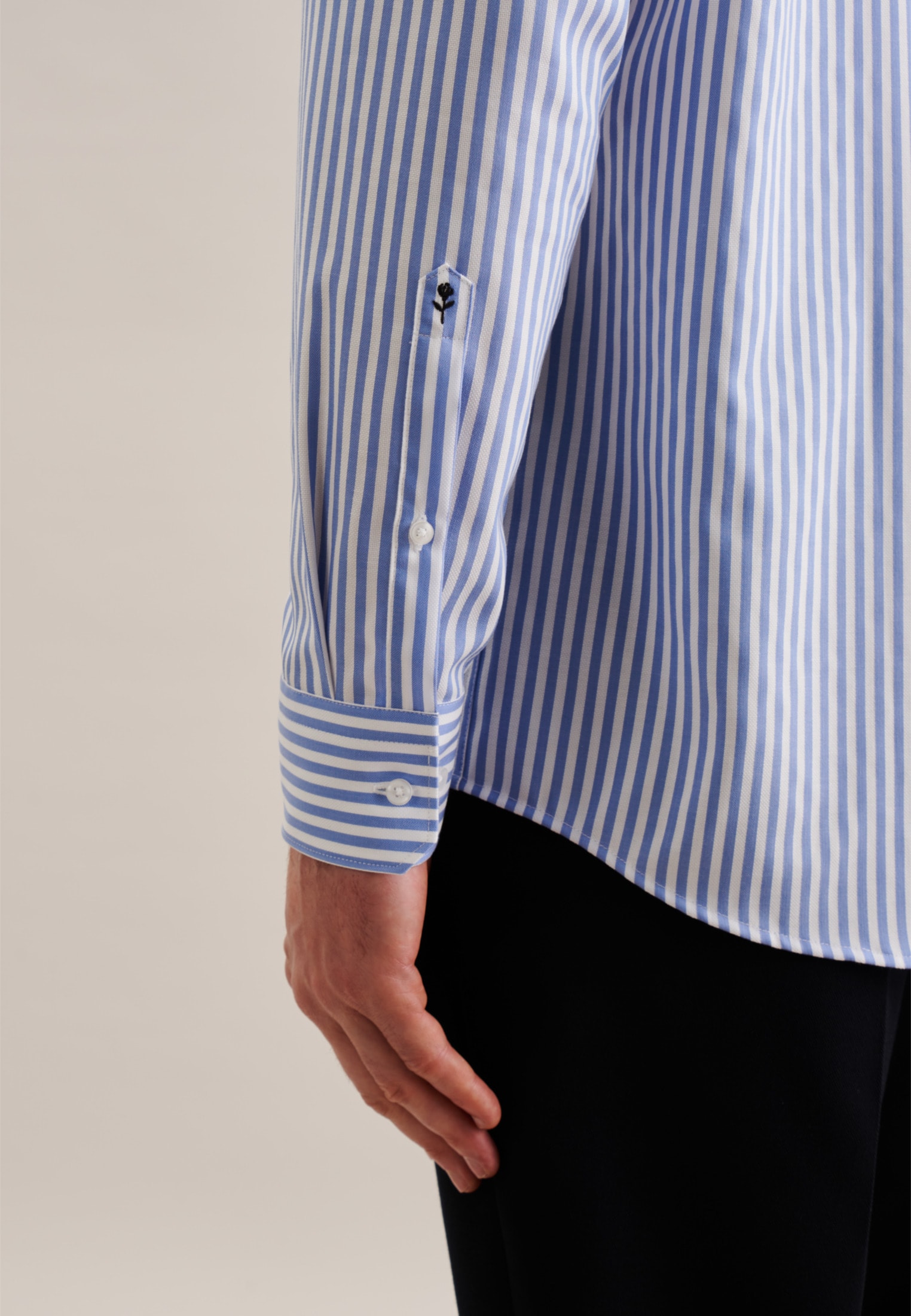 seidensticker Businesshemd »Schwarze Rose« Regular 1/1 Extra lang Kentkragen Gestreift