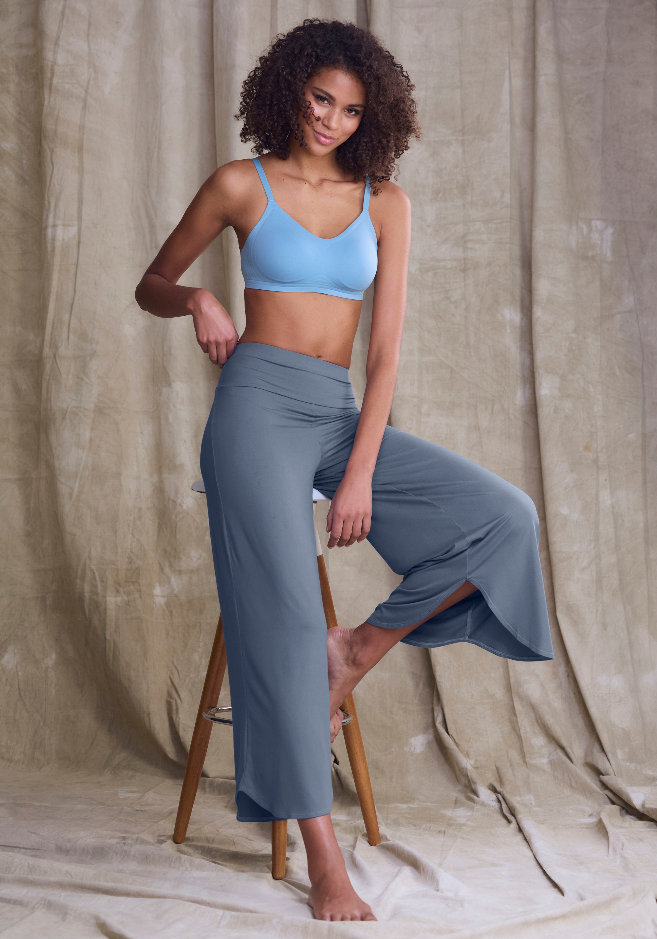 LASCANA Jupe-culotte  mit gerundetem Beinsaum in weich fliessender Qualität