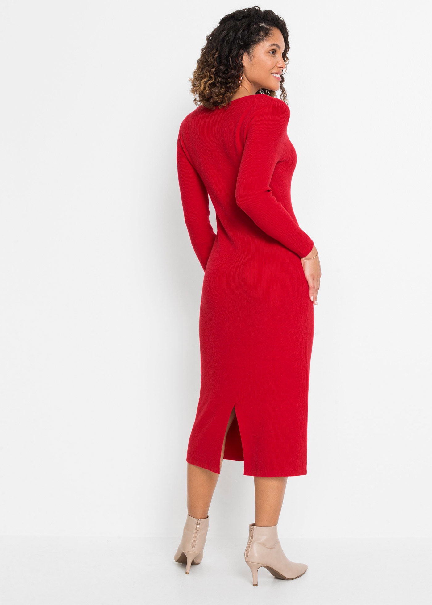 bonprix Strickkleid für modischen Auftritt, aus Viskose, Polyamid und Polyester