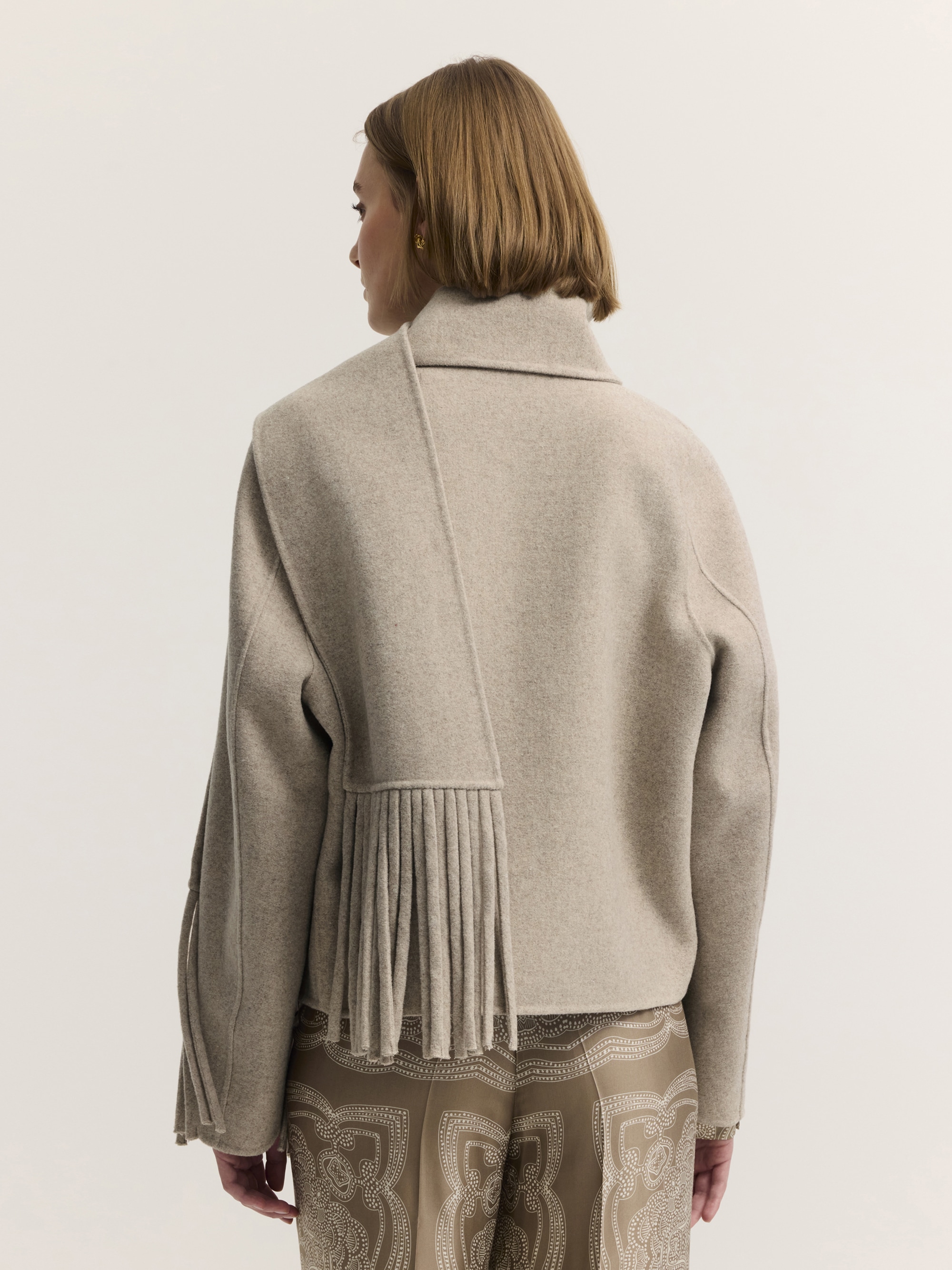bugatti Veste courte »Regular Fit« sans capuche Écharpe assortie en mélange de laine double face incluse