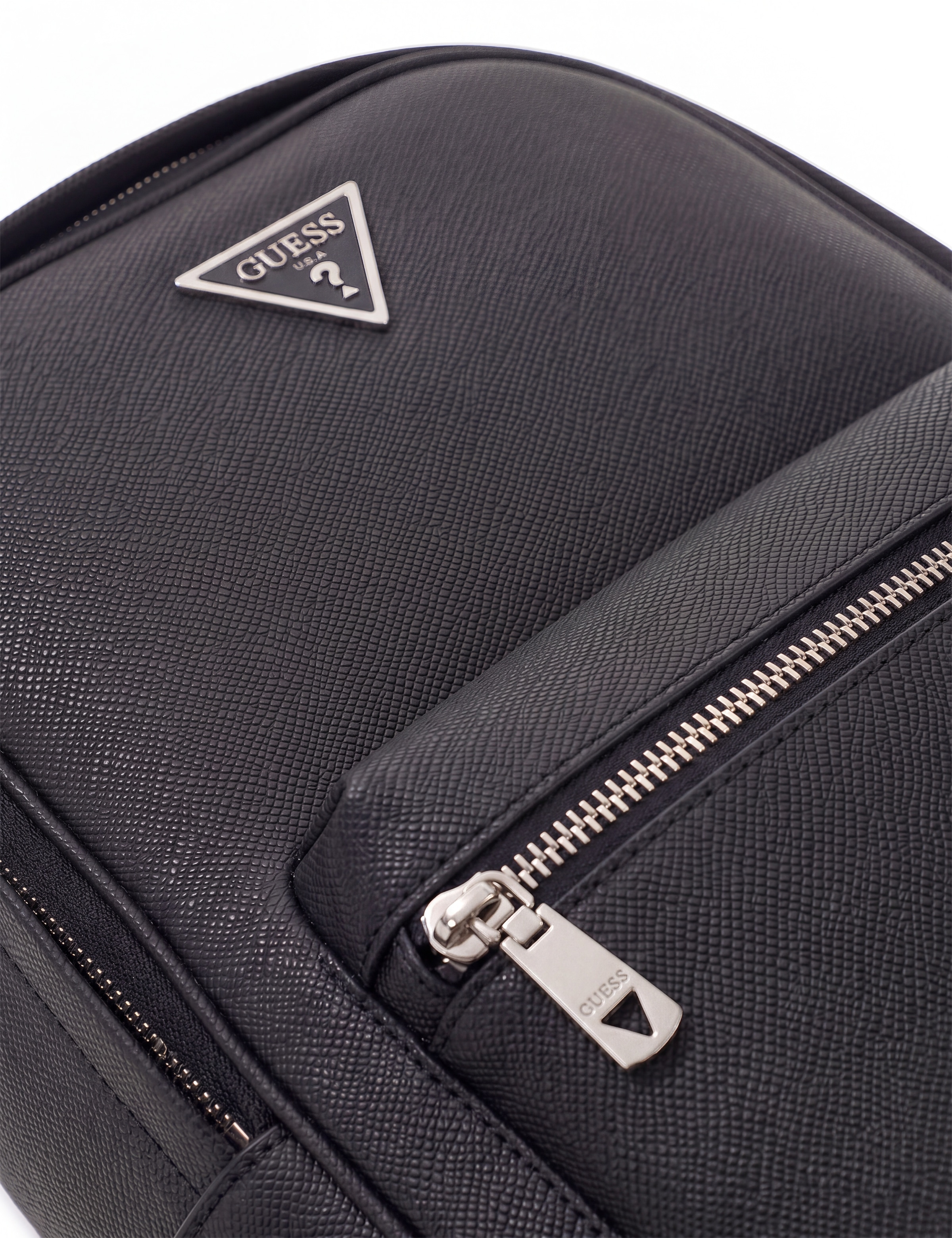 Guess Sac à dos »MILANO SQUARED BACKPACK« Cityrucksack, Freizeitrucksack mit praktischem Aussenfach