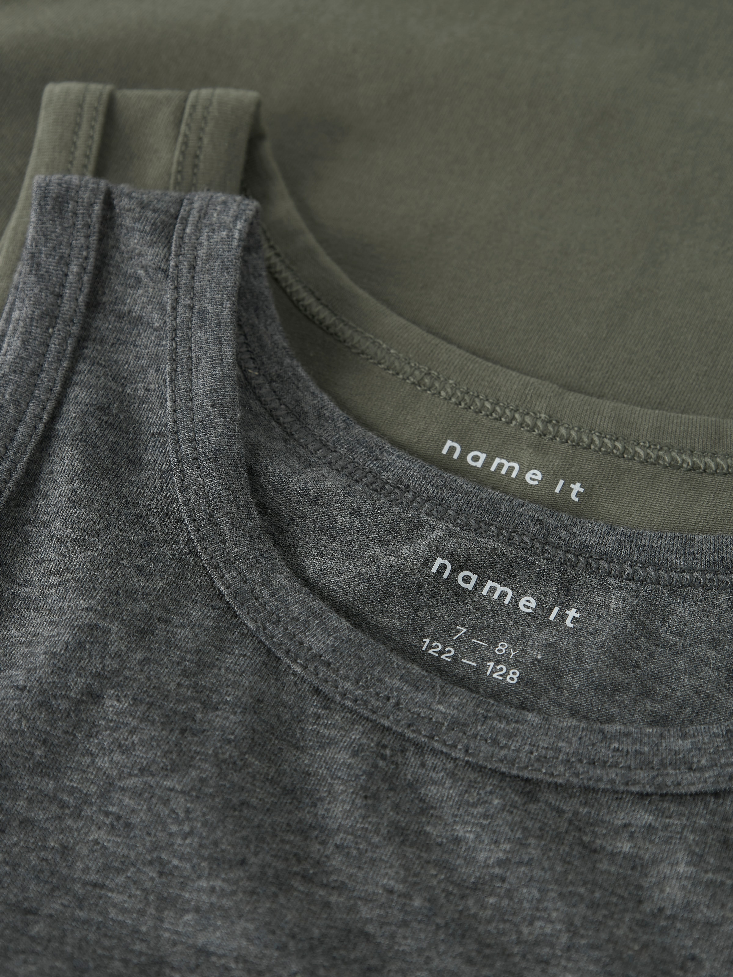Name It Sous-chemise »NKMTANK 2P für Jungen mit Rundhals und elastischem Tragekomfort« Paquet, 2 cuis normal, Jersey, eingefasste Kante, Rundhals