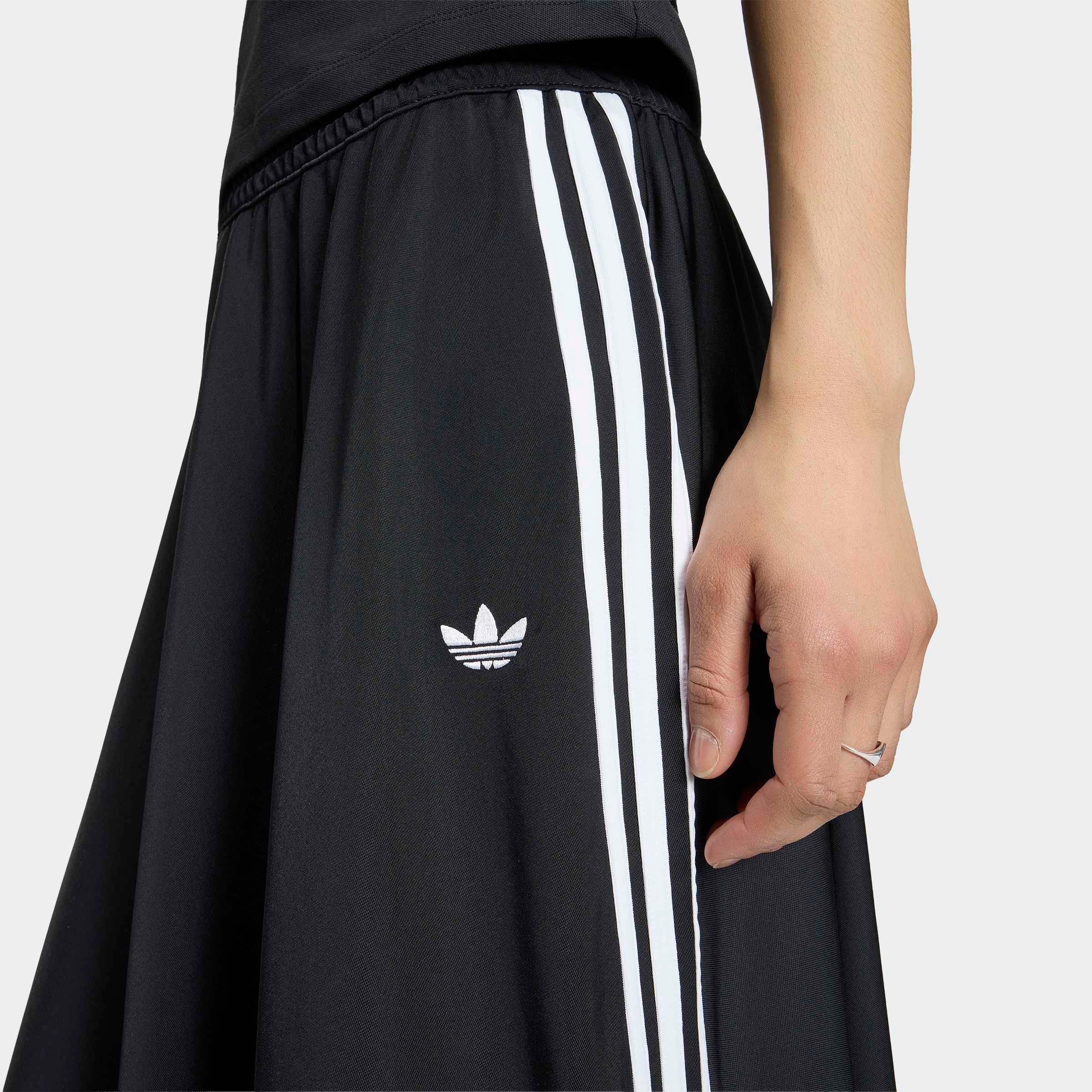 adidas Originals Robe t-shirt »FIREBIRD SKIRT« im sportlichen Stil, mit Druckknopfverschluss