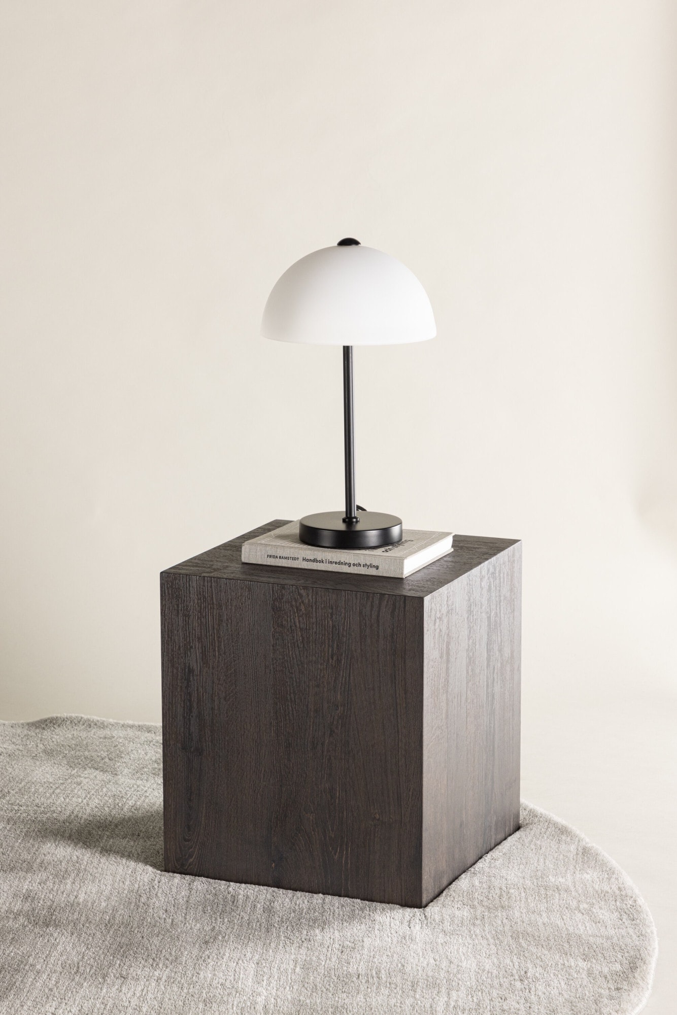 Venture Home Table basse »York, kompakter Couchtisch, designstark & vielseitig, 40 × 40 cm« table basse, MDF, carrée, compacte, décorative, claire