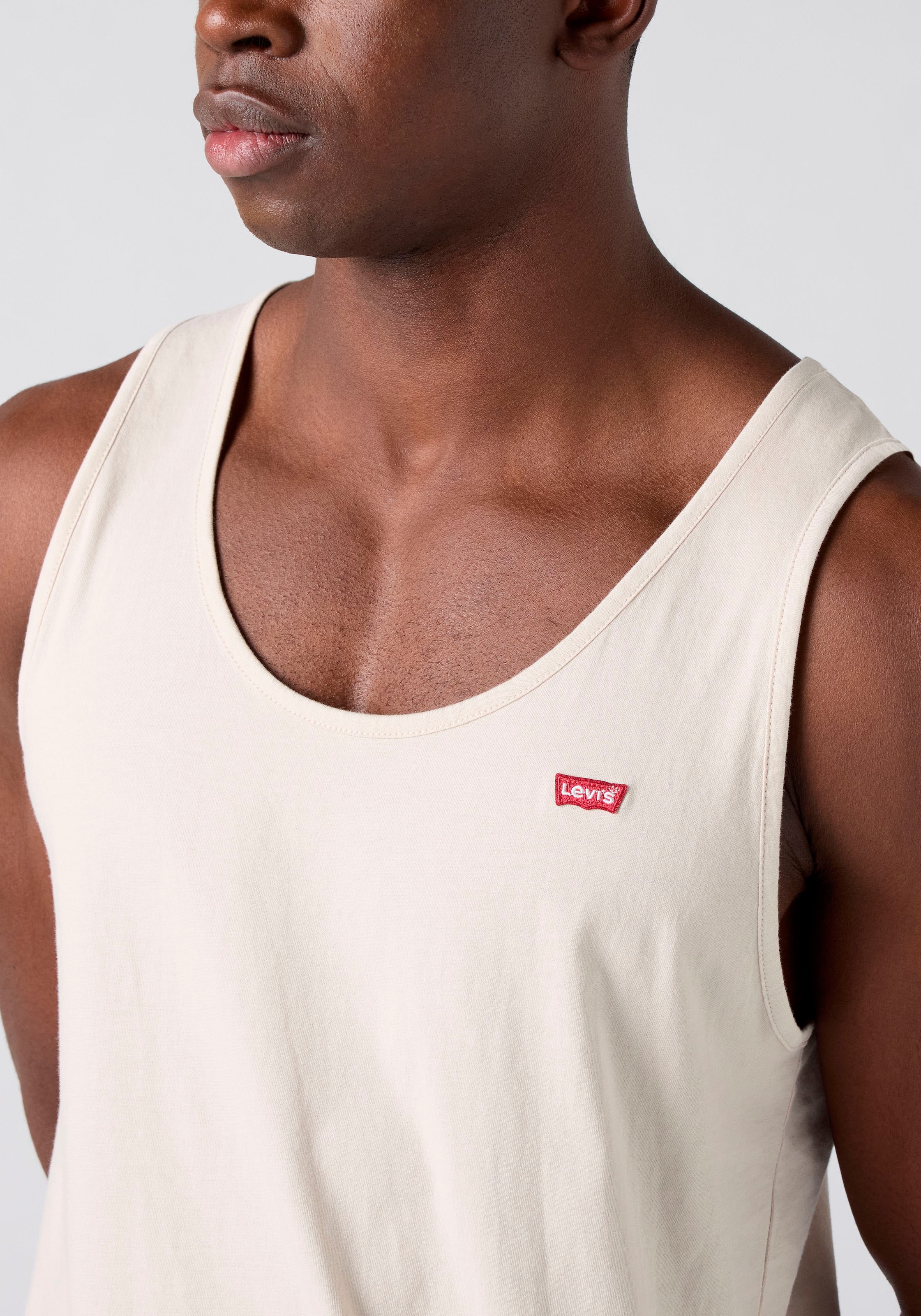 Levi's® Débardeur »LSE HOUSEMARK TANK« mit Logo Stickerei