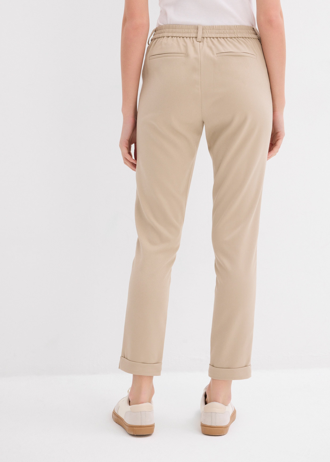 bonprix Chinohose  aus weichem Obermaterial mit Viskose-Anteil, mit Elasthan-Anteil