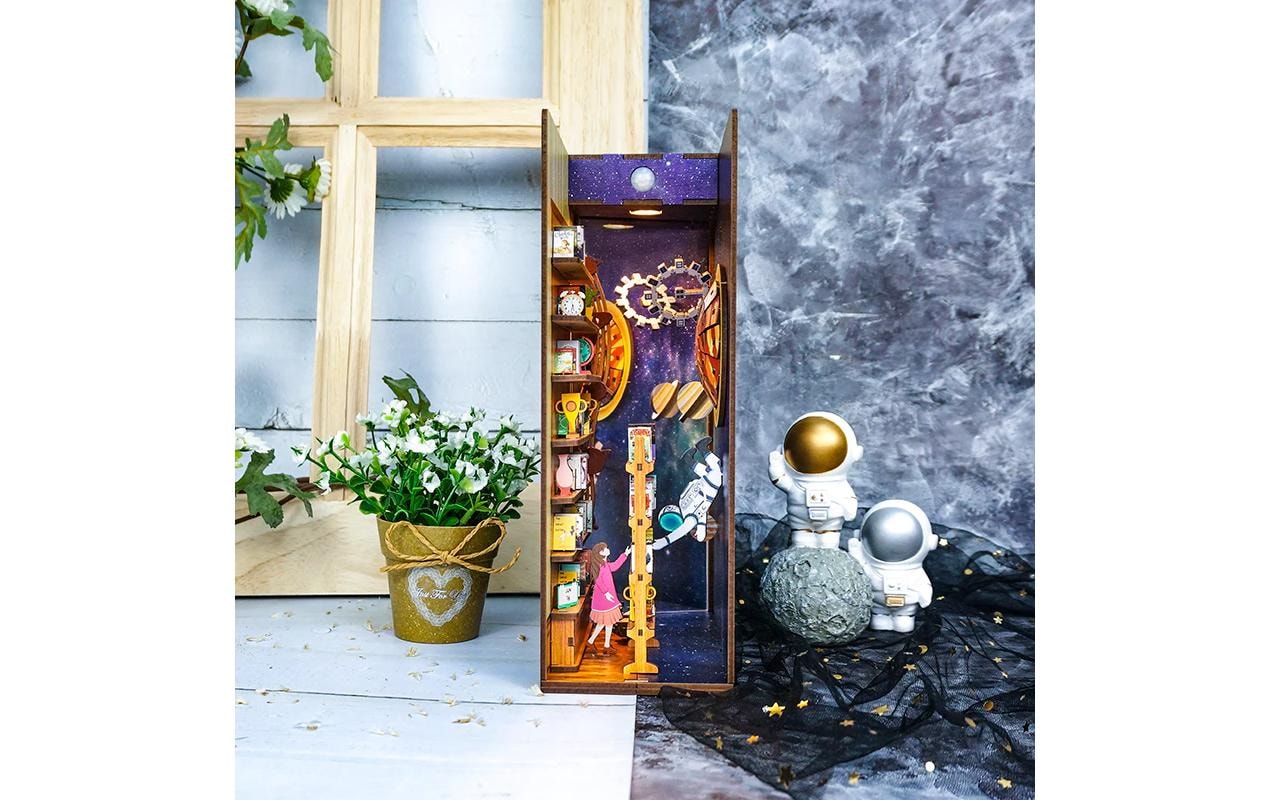   Modellbausatz »Tonecheer Book Nook Interstellar« 247 Stk. tlg.