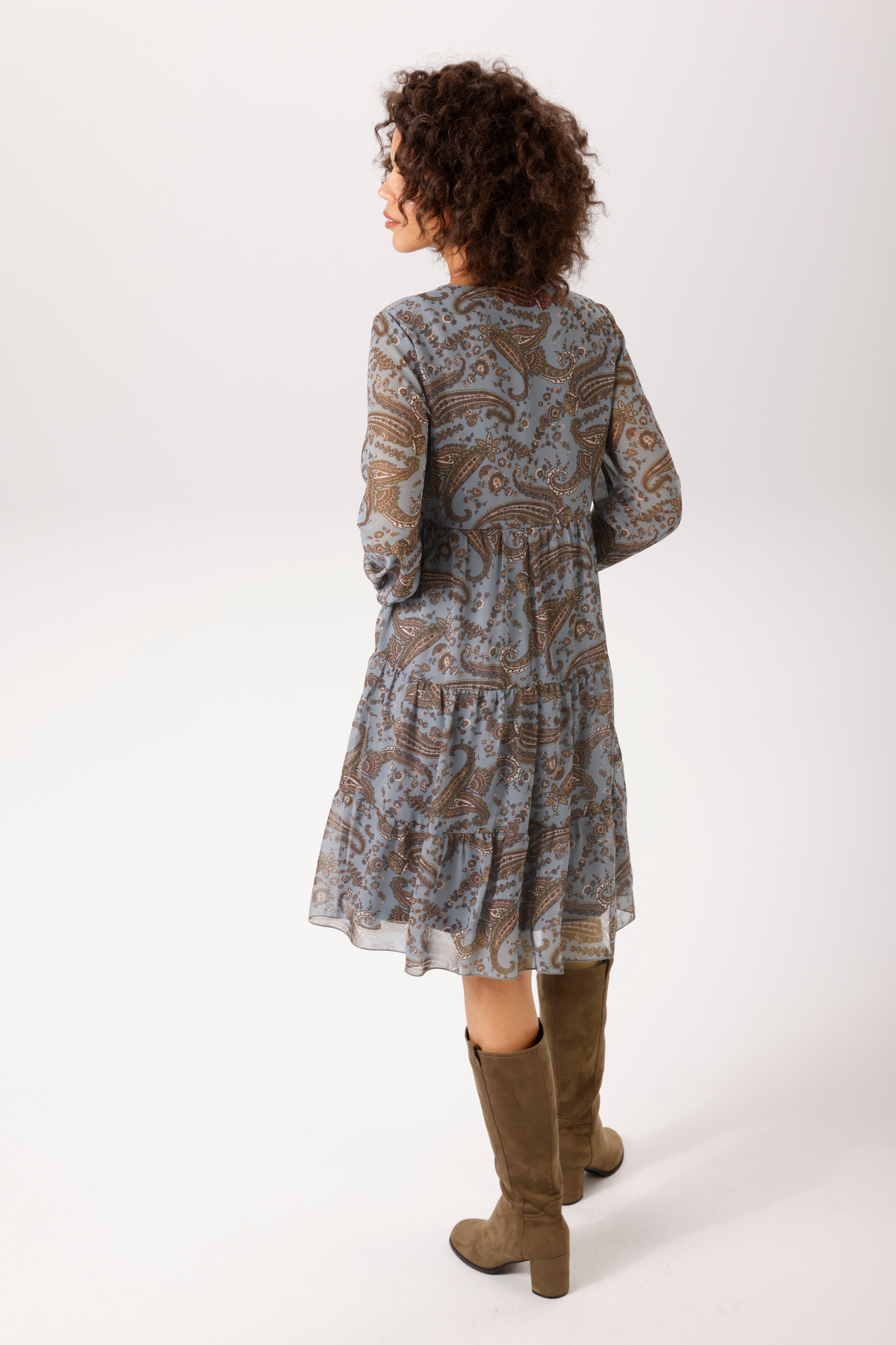Aniston CASUAL Robe tunique avec imprimé Paisley fantaisiste et grand format - NOUVELLE COLLECTION