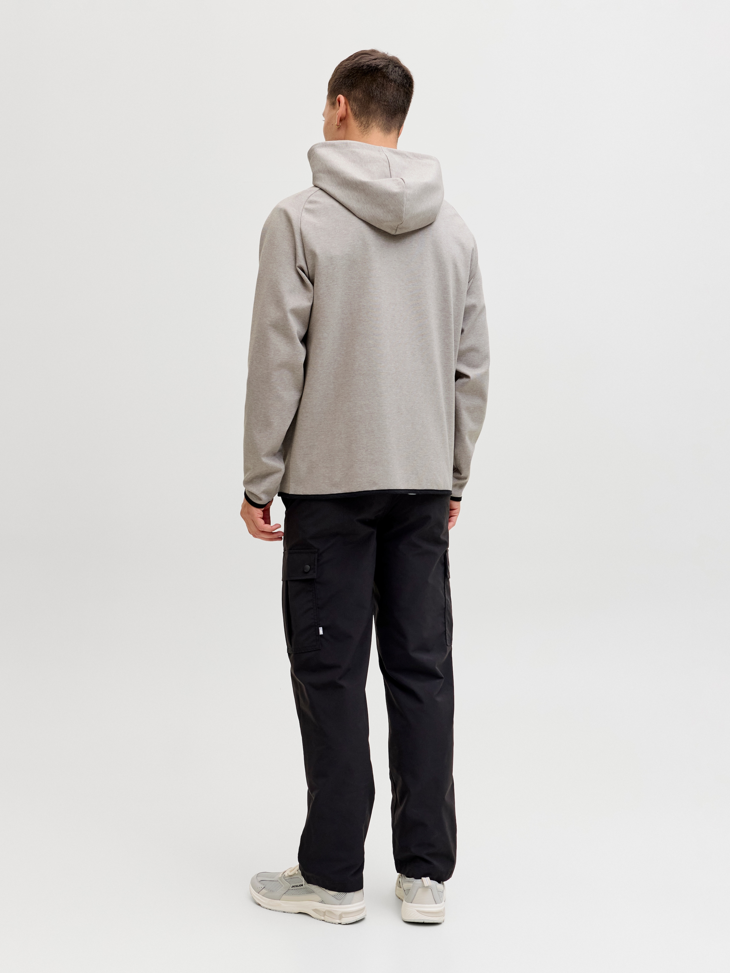 Jack & Jones Sweatshirt »JJEBASE SWEAT ZIP HOOD SN«, mit Kaputze
