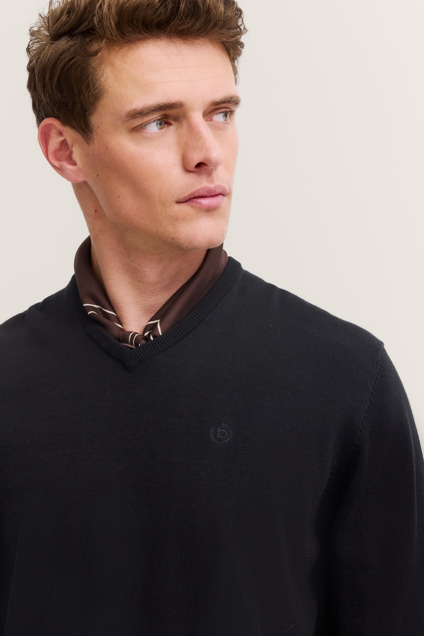 bugatti Pull col V »Basic Essential« aus reine Baumwolle