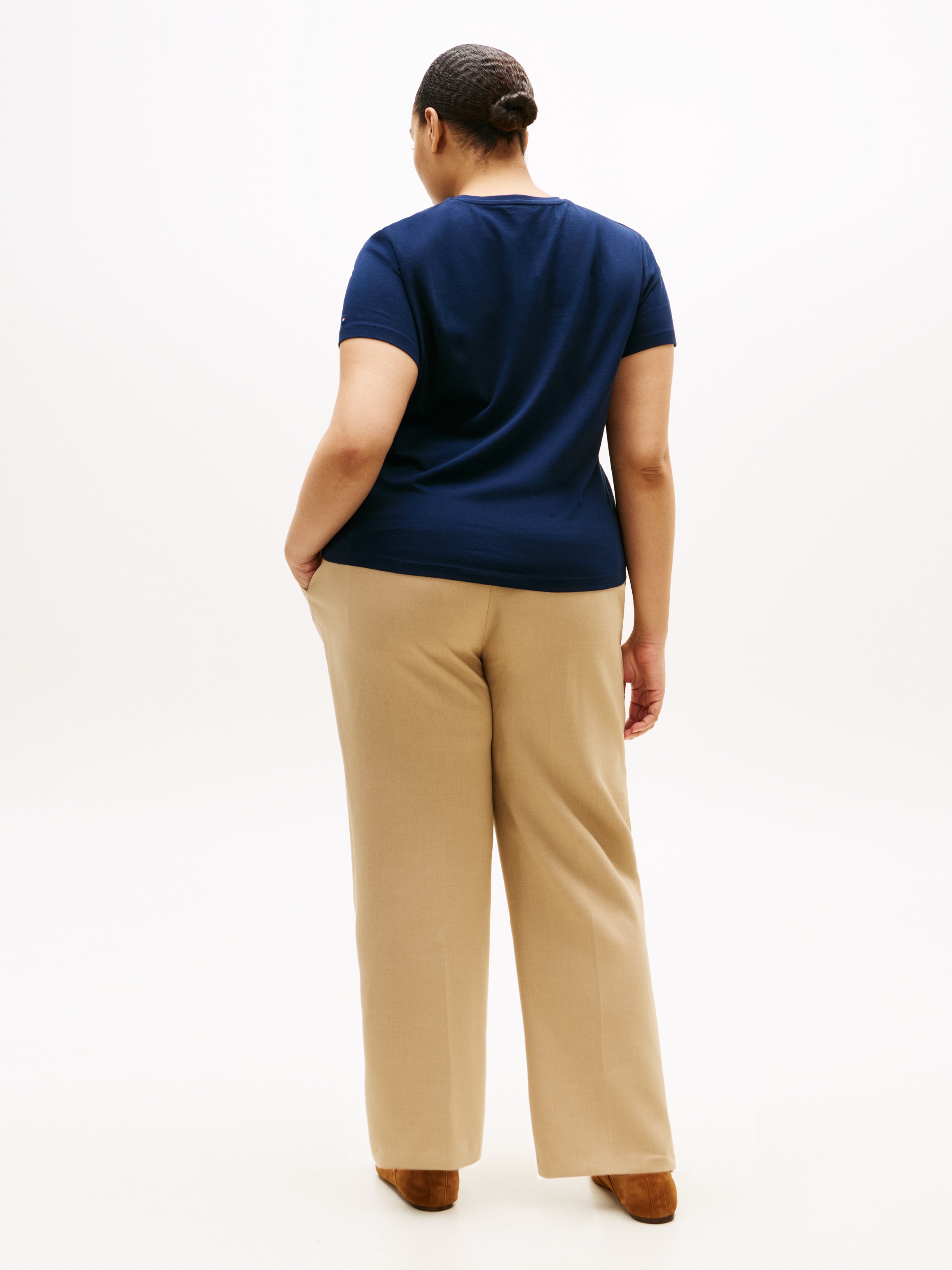 Tommy Hilfiger Curve Kurzarmshirt »CRV TH SCRIPT REG C-NK SS TEE« in grossen Grössen