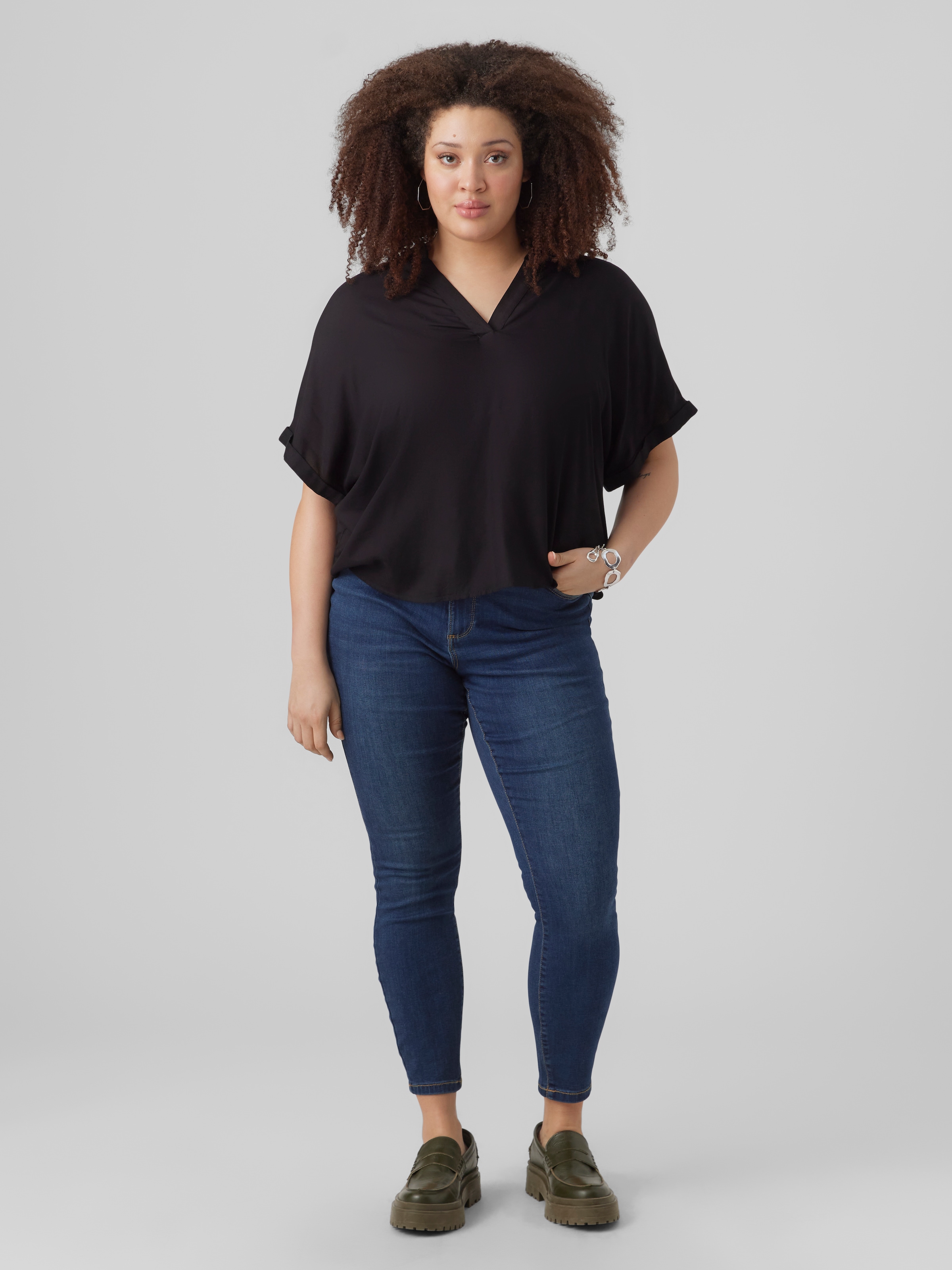 Vero Moda Curve Shirtbluse »VMCBEAUTY SS TOP NOOS CUR« Viskose, regular fit, Kurzarm