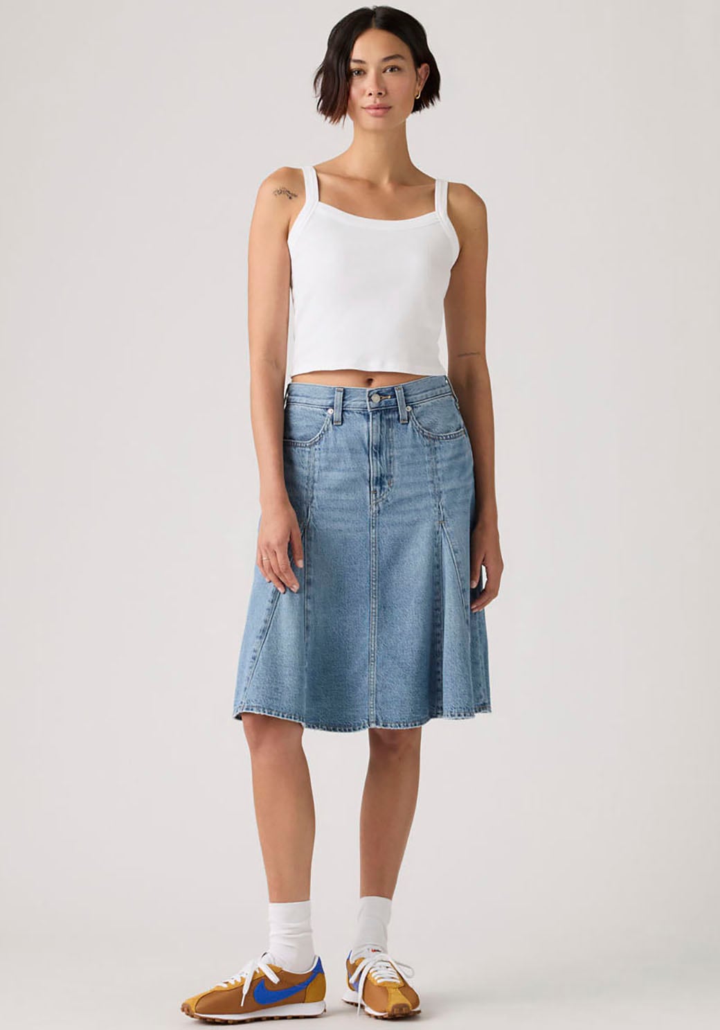 Levi's® Jupe en jean »GODET KNEE LENGTH SKIRT« Midirock mit Falten