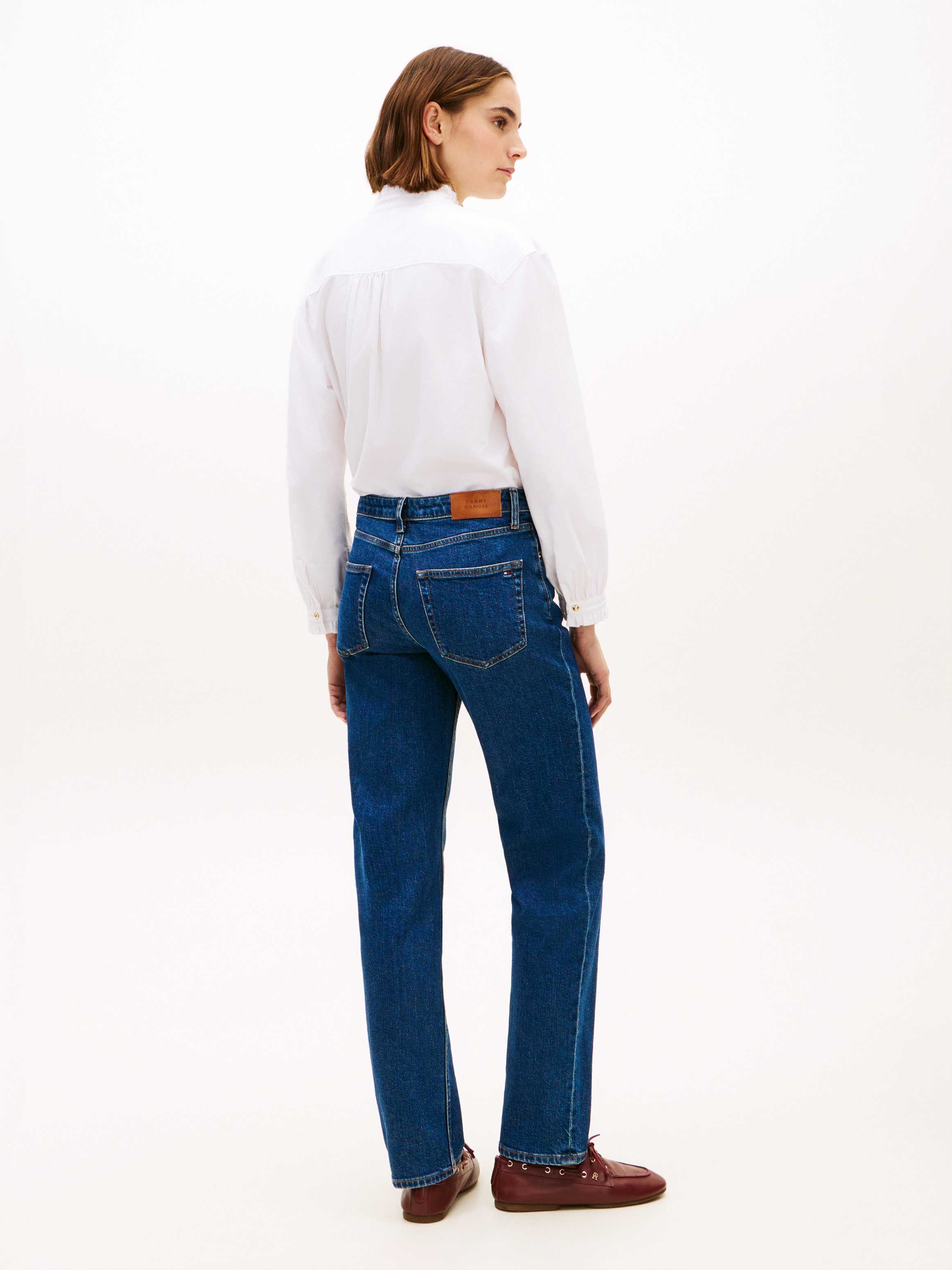 Tommy Hilfiger Jeans droit mit dezenter Logostickerei