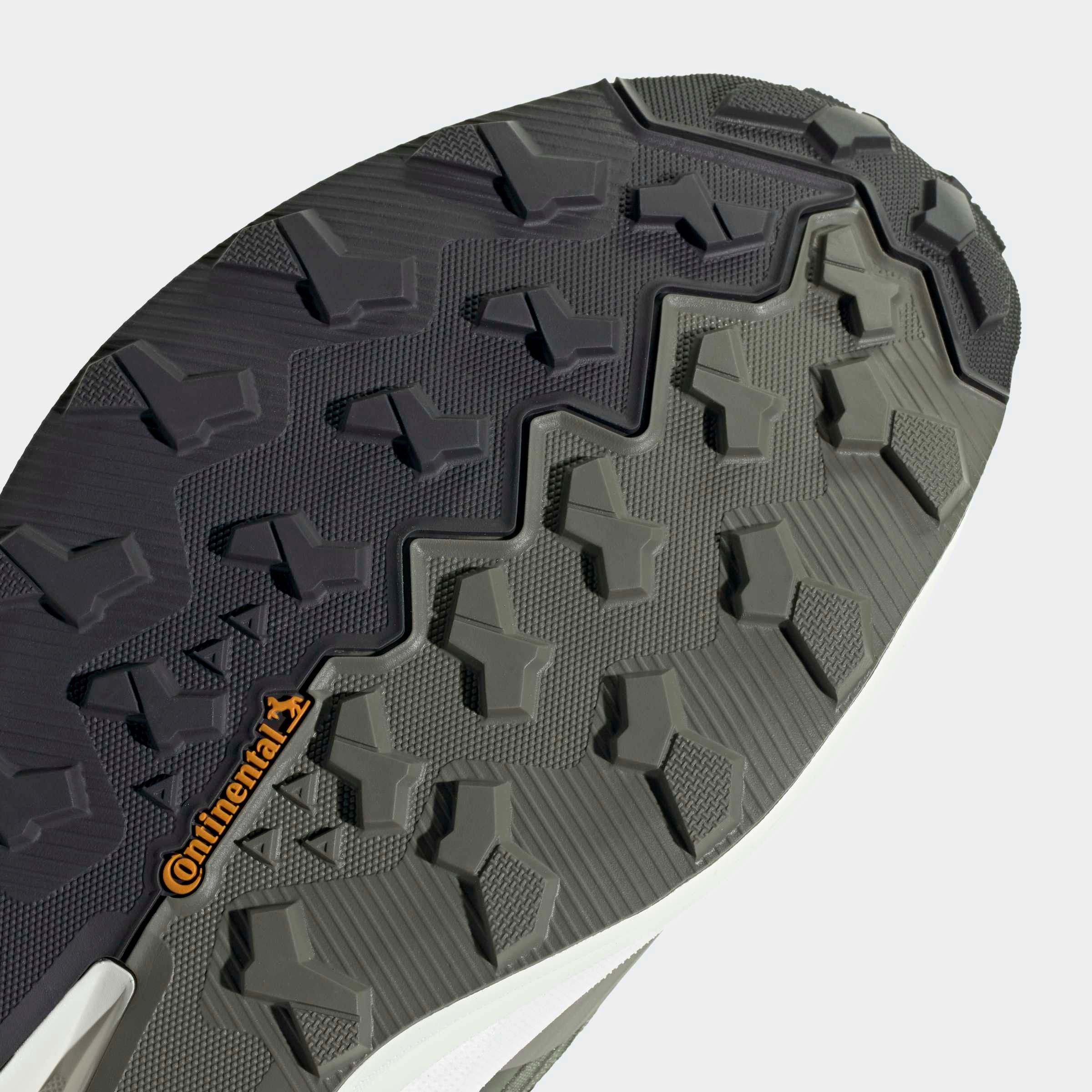 adidas TERREX Chaussure de randonnée »FREE HIKER 3 LOW GORE-TEX«  imperméable grâce à la membrane Gore-Tex