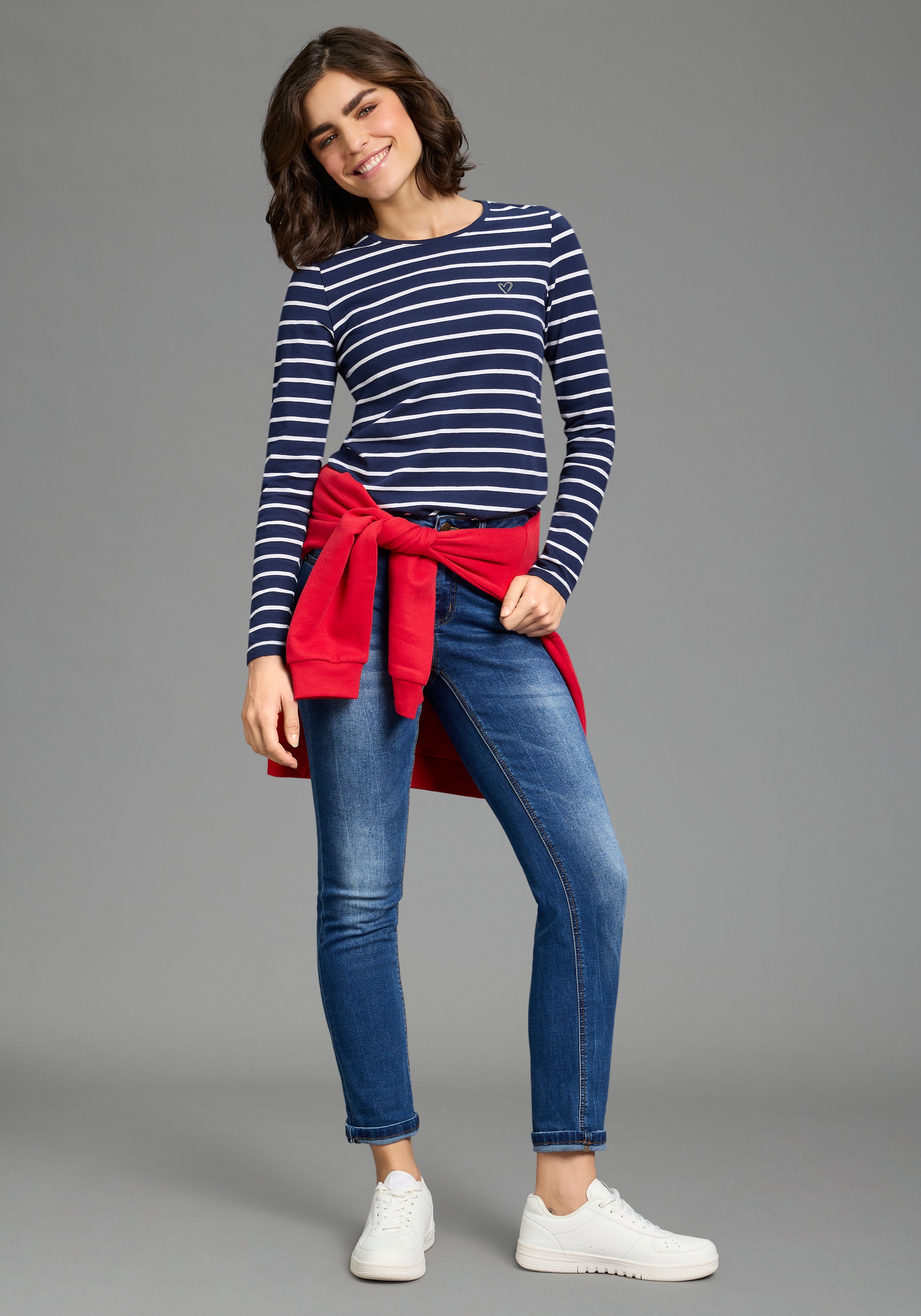 KangaROOS Relax-fit-Jeans »RELAX-FIT HIGH WAIST« knöchelfreie Schnittform,  krempelbare Beinabschlüsse