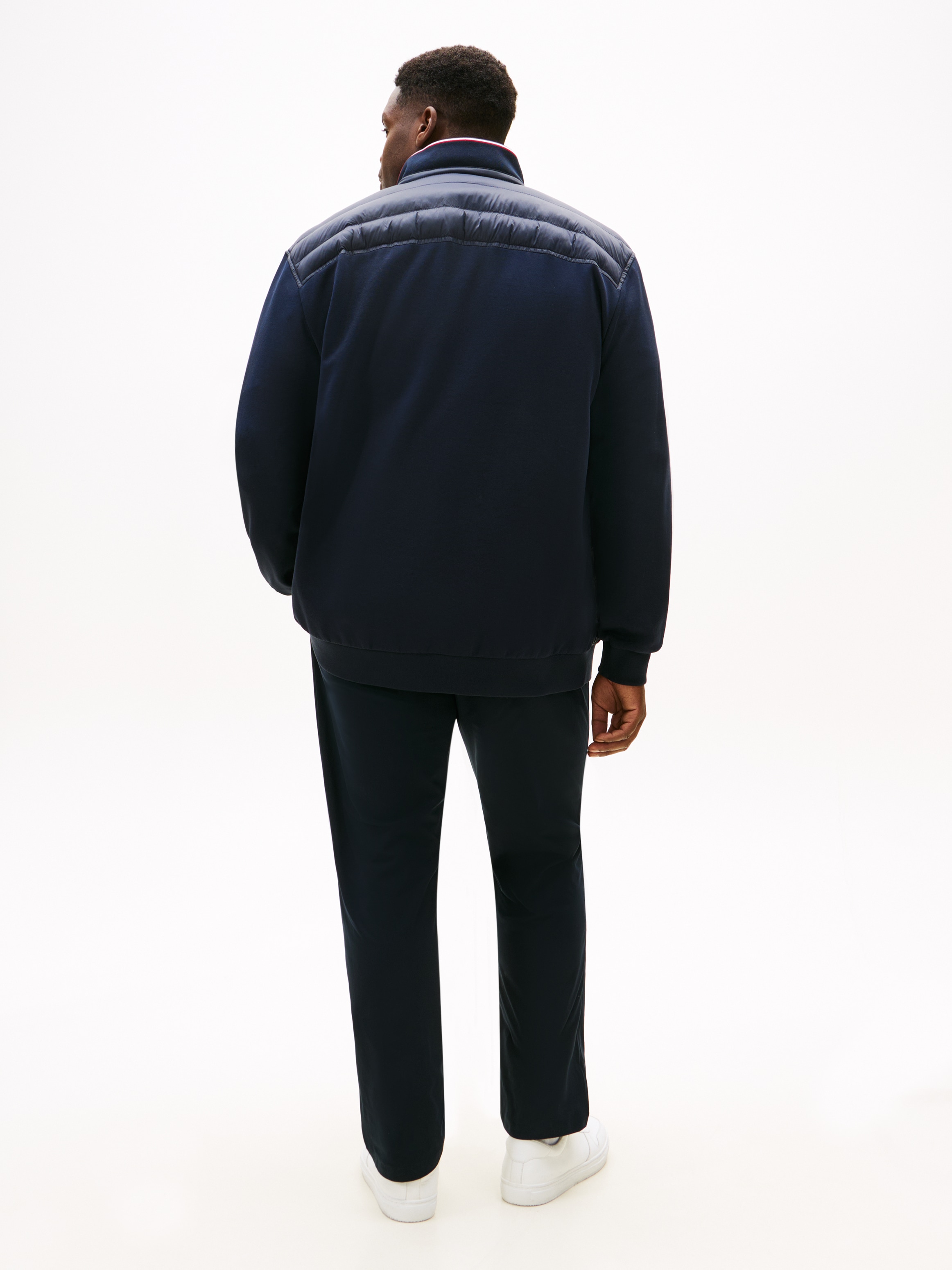 Tommy Hilfiger Big & Tall Sweatjacke »BT-MIX MEDIA STAND CLLR-B« mit gesteppten Vorderteil, normale Passform, Stehkragen