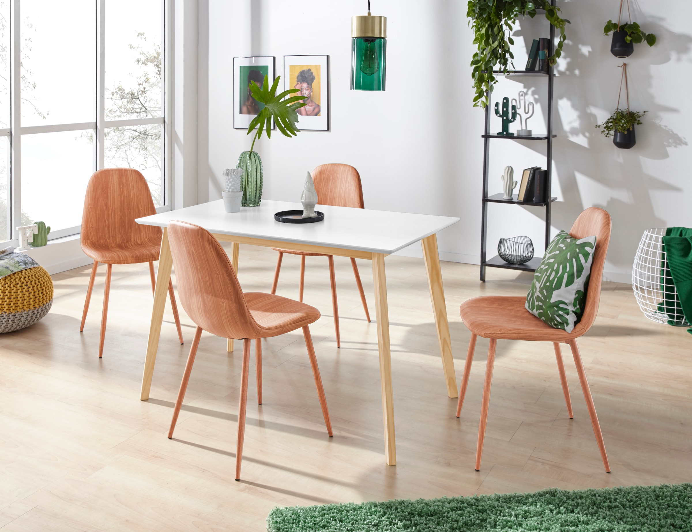 GOODproduct Esszimmerstuhl »Blackburn« () aus Kunstleder und Metallbeinen, in 2 Farbvarianten, Sitzhöhe 49 cm