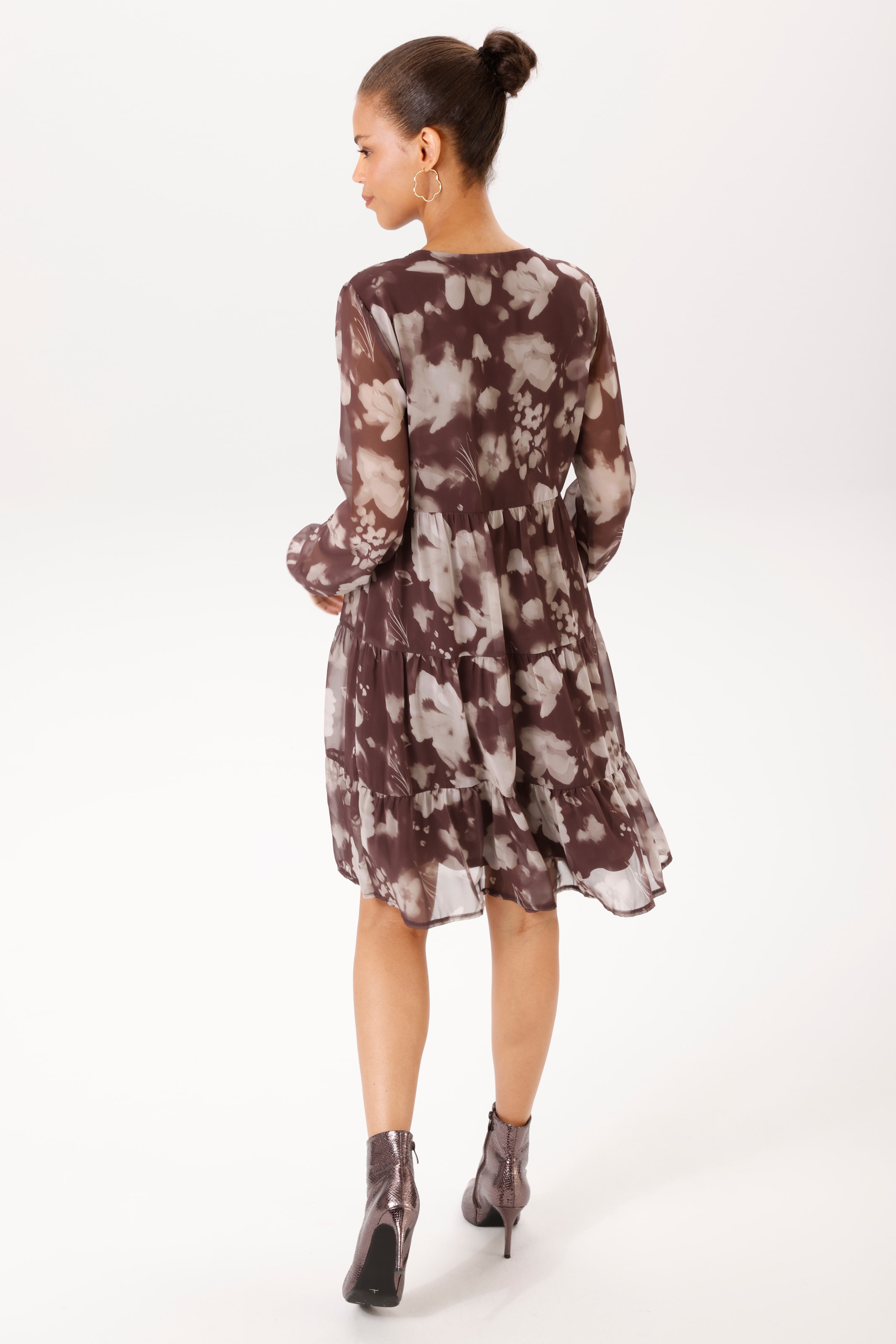 Aniston CASUAL Robe chemisier imprimé de fleurs batik graphiques - NOUVELLE COLLECTION