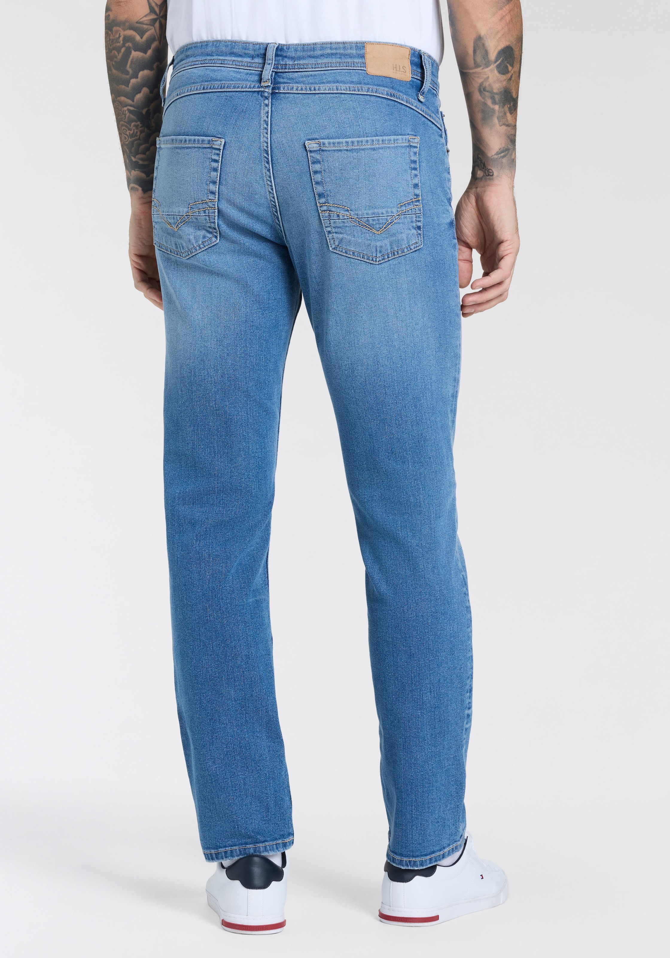 H.I.S Straight-Jeans »NEW DALE« gerades Bein,  mit Used-Effekten,  niedrige Leibhöhe