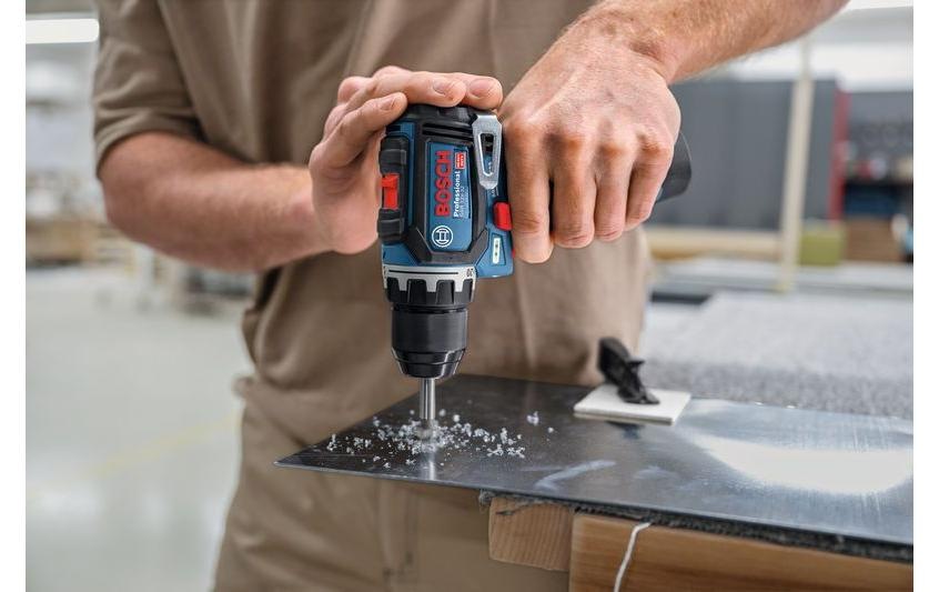 Bosch Professional Akku-Bohrschrauber »GSR 12 V-32 Kit« Set,  Koffer, Mit 2 Akkus, 1 Ladegerät & Zubehörset